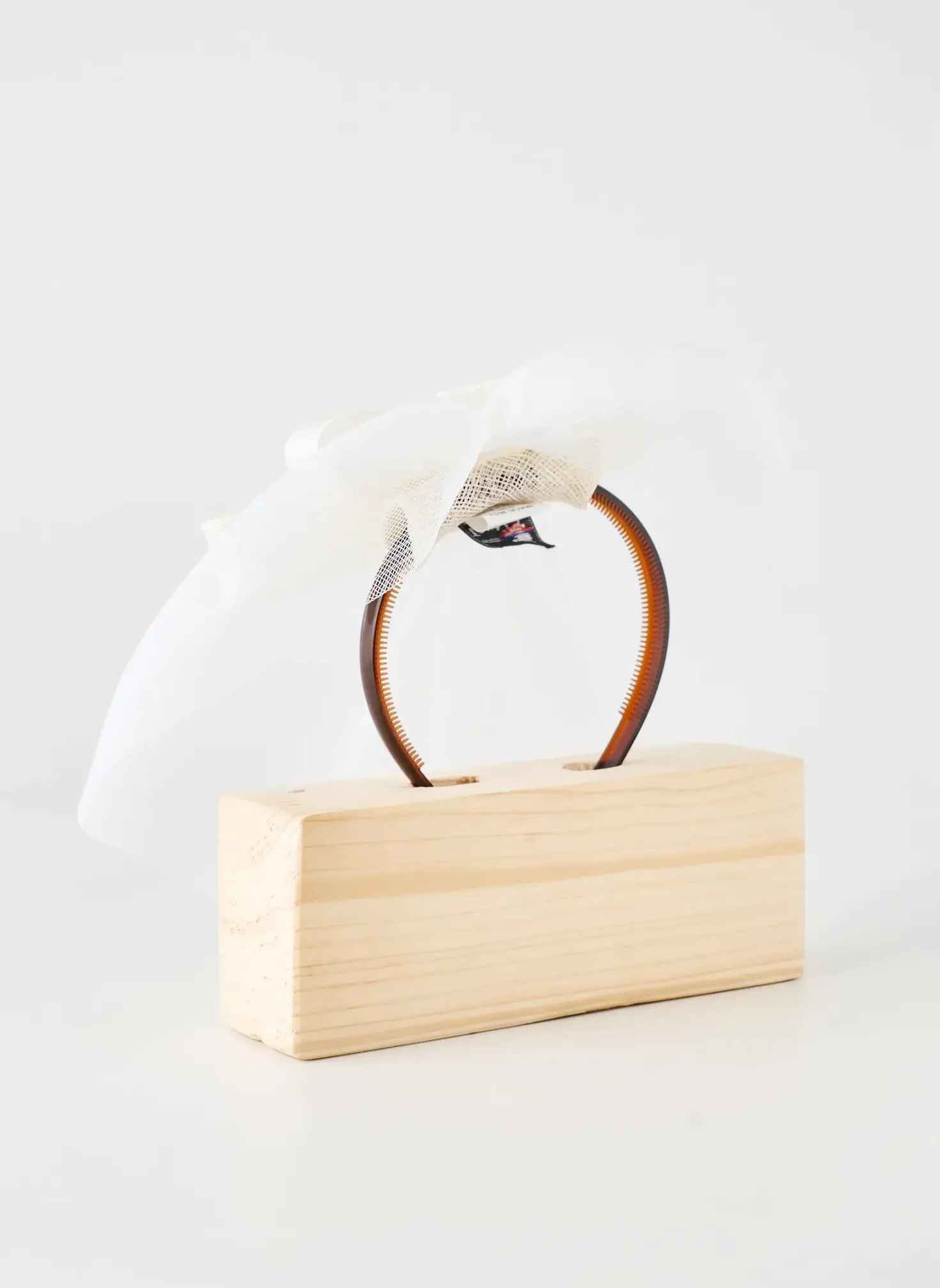 Accessoire Pour Cheveux Tout En Tete Beige