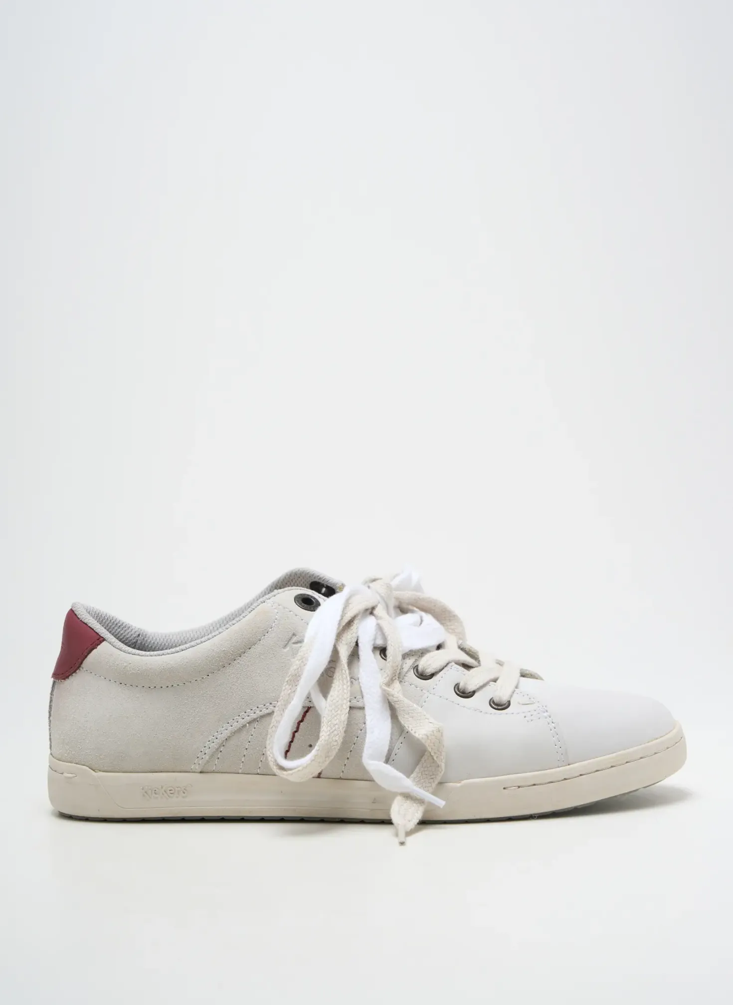 Baskets Kickers Gris Bout Rond