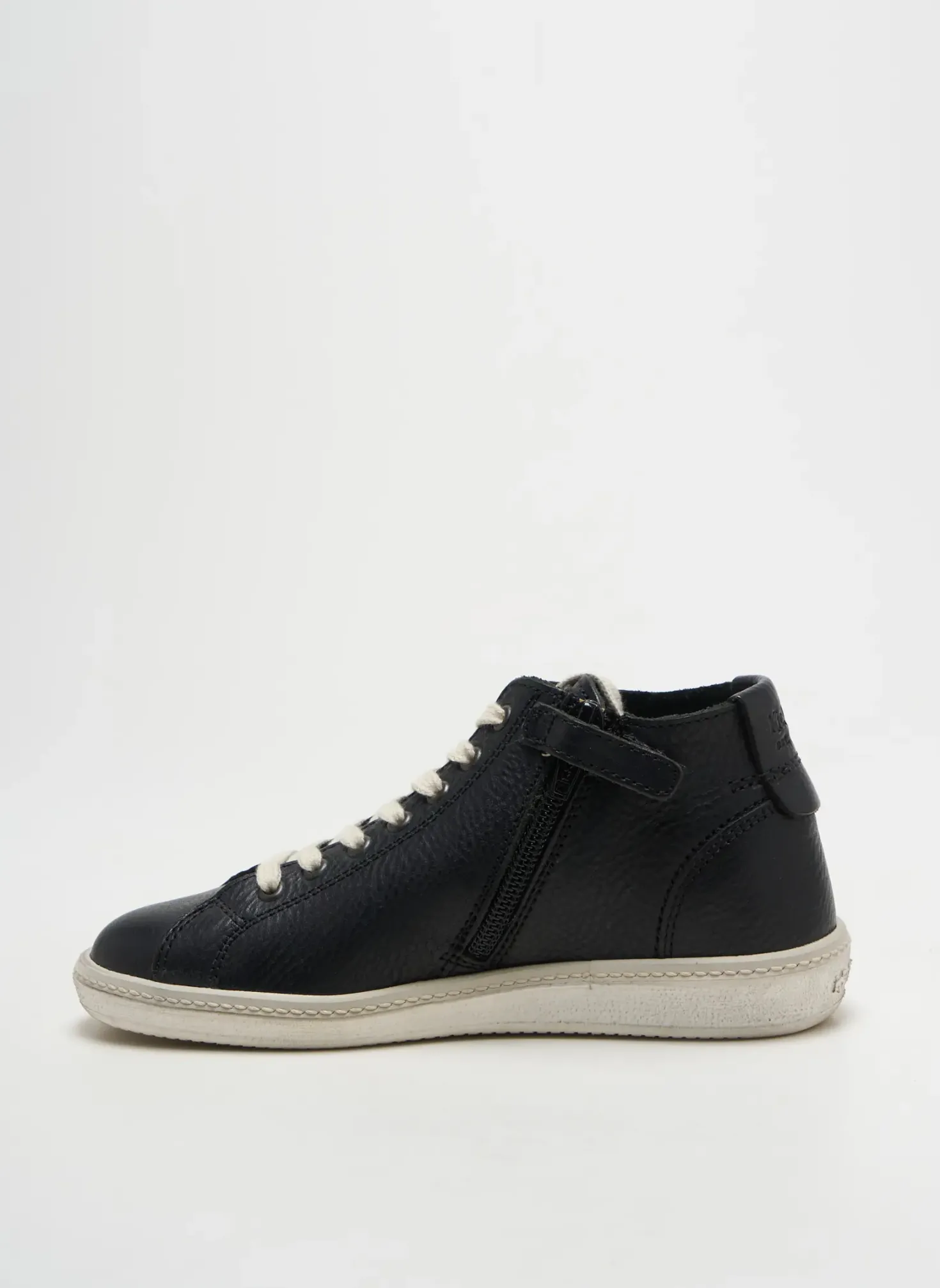 Baskets Kickers Noir Bout Rond