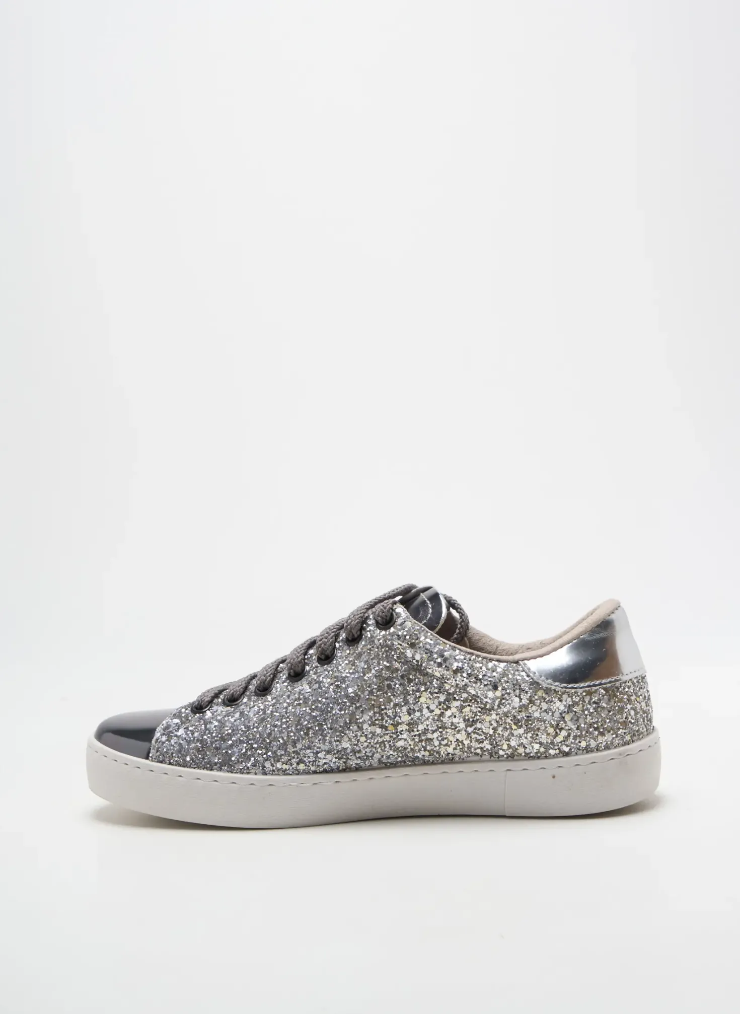 Baskets Victoria Argent Talon Plat Jusqu'à 3cm