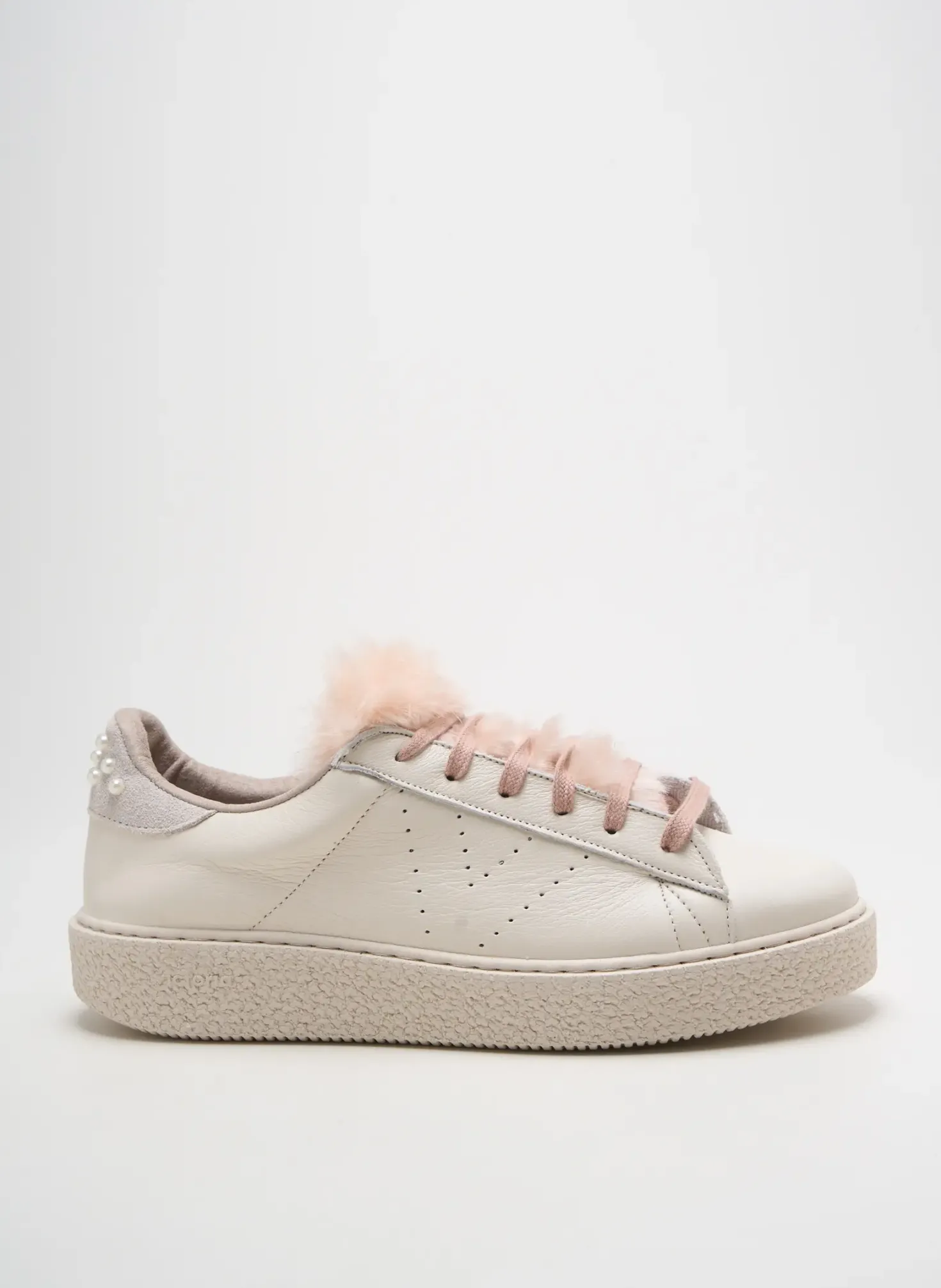 Baskets Victoria Beige Talon Plat Jusqu'à 3cm