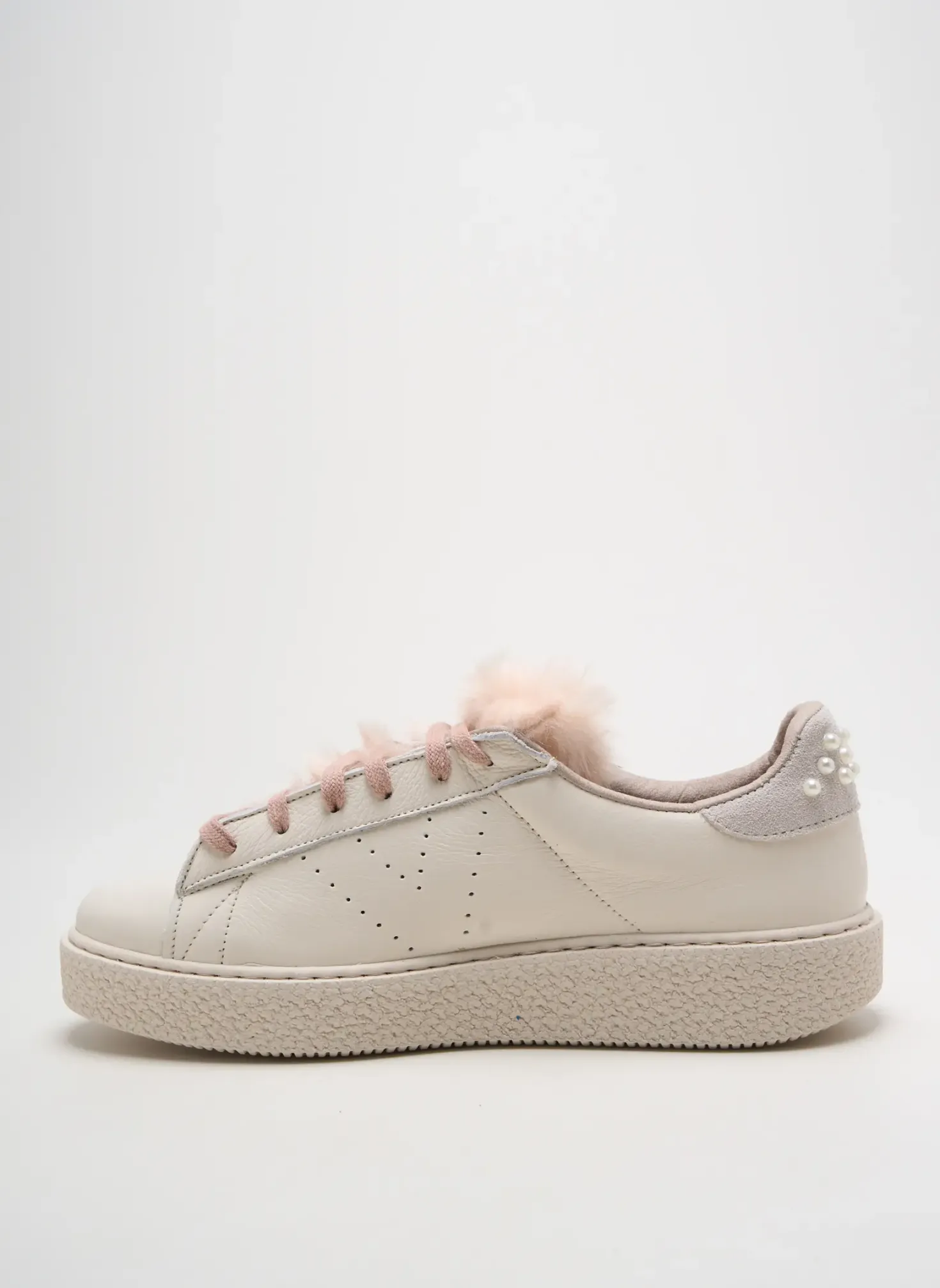 Baskets Victoria Beige Talon Plat Jusqu'à 3cm
