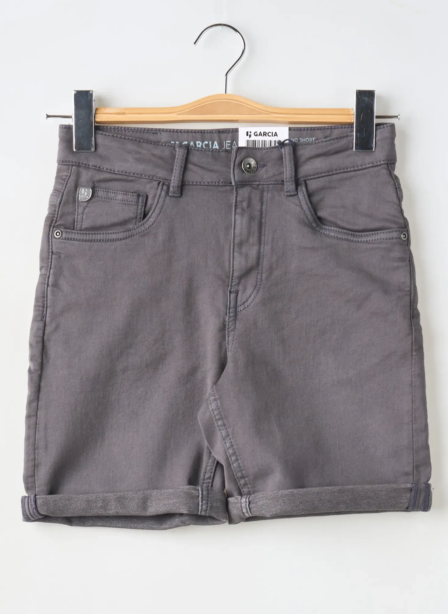 Bermuda Garcia Gris