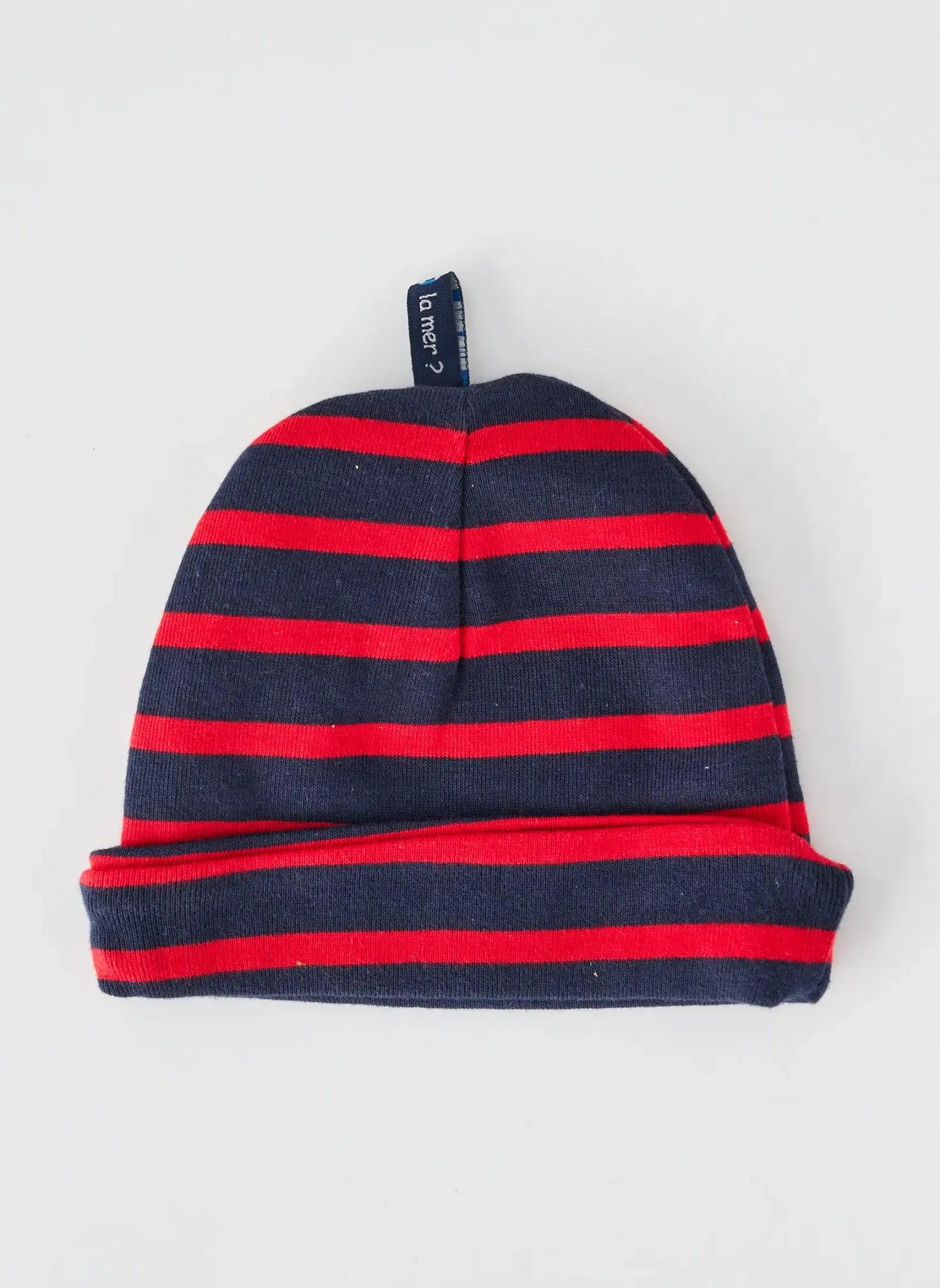 Bonnet Elle Est Ou La Mer Rouge