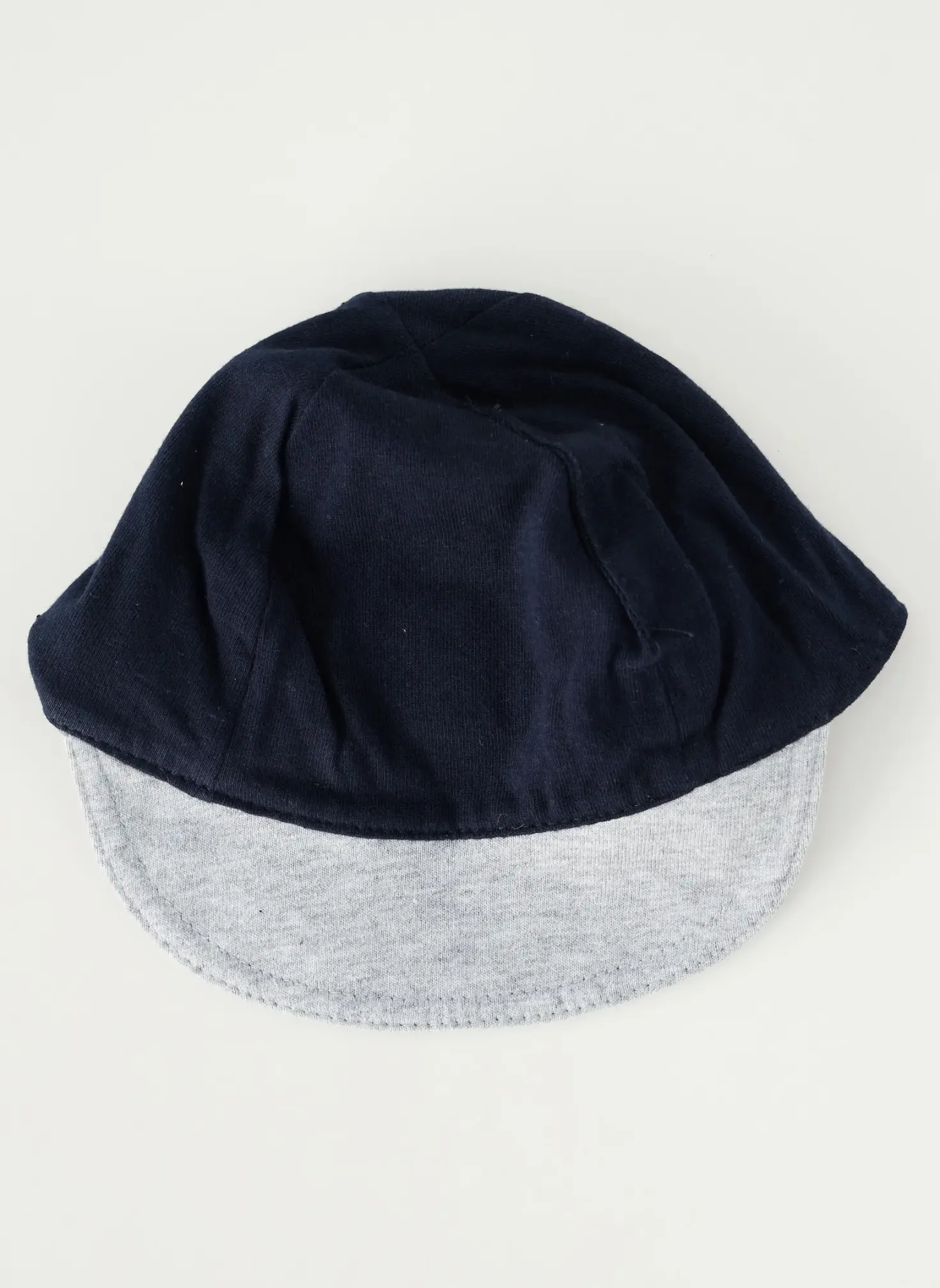 Casquette Elle Est Ou La Mer Gris
