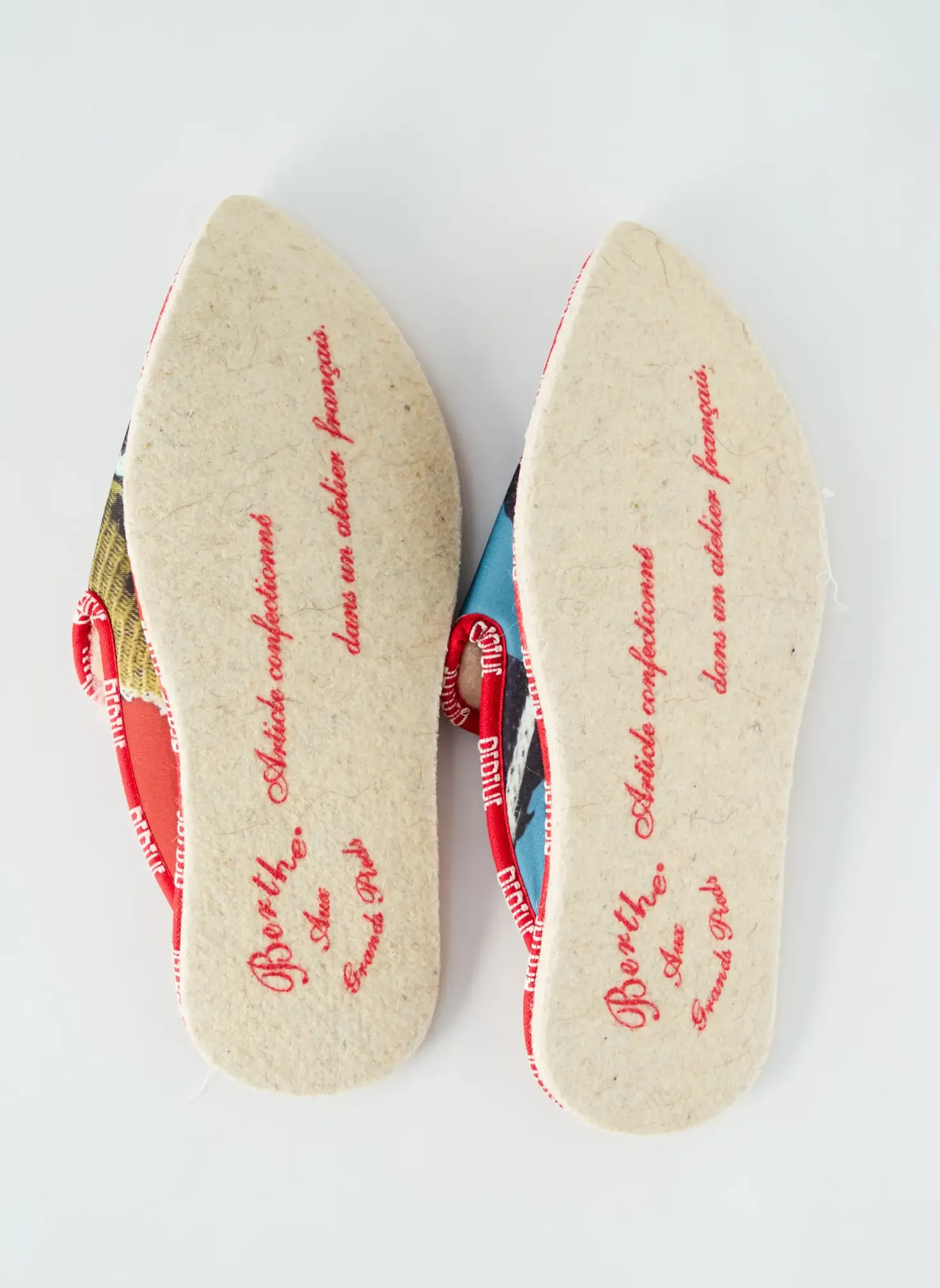 Chaussons/pantoufles Berthe Aux Grands Pieds Rouge Bout Pointu