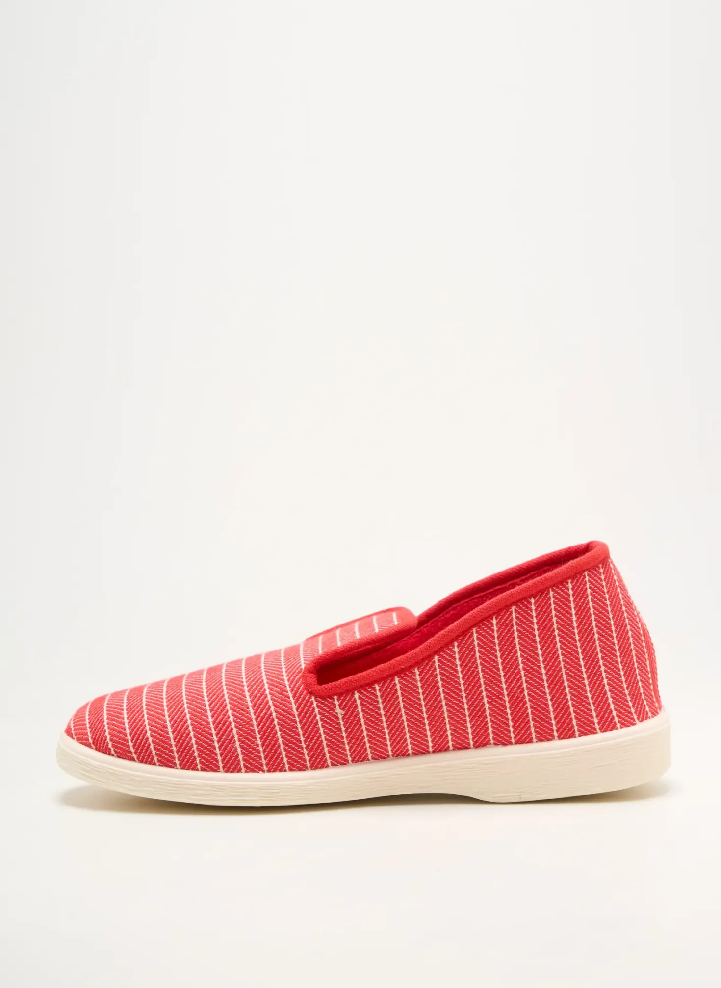 Chaussons/pantoufles Damart Rouge Talon Plat Jusqu'à 3cm