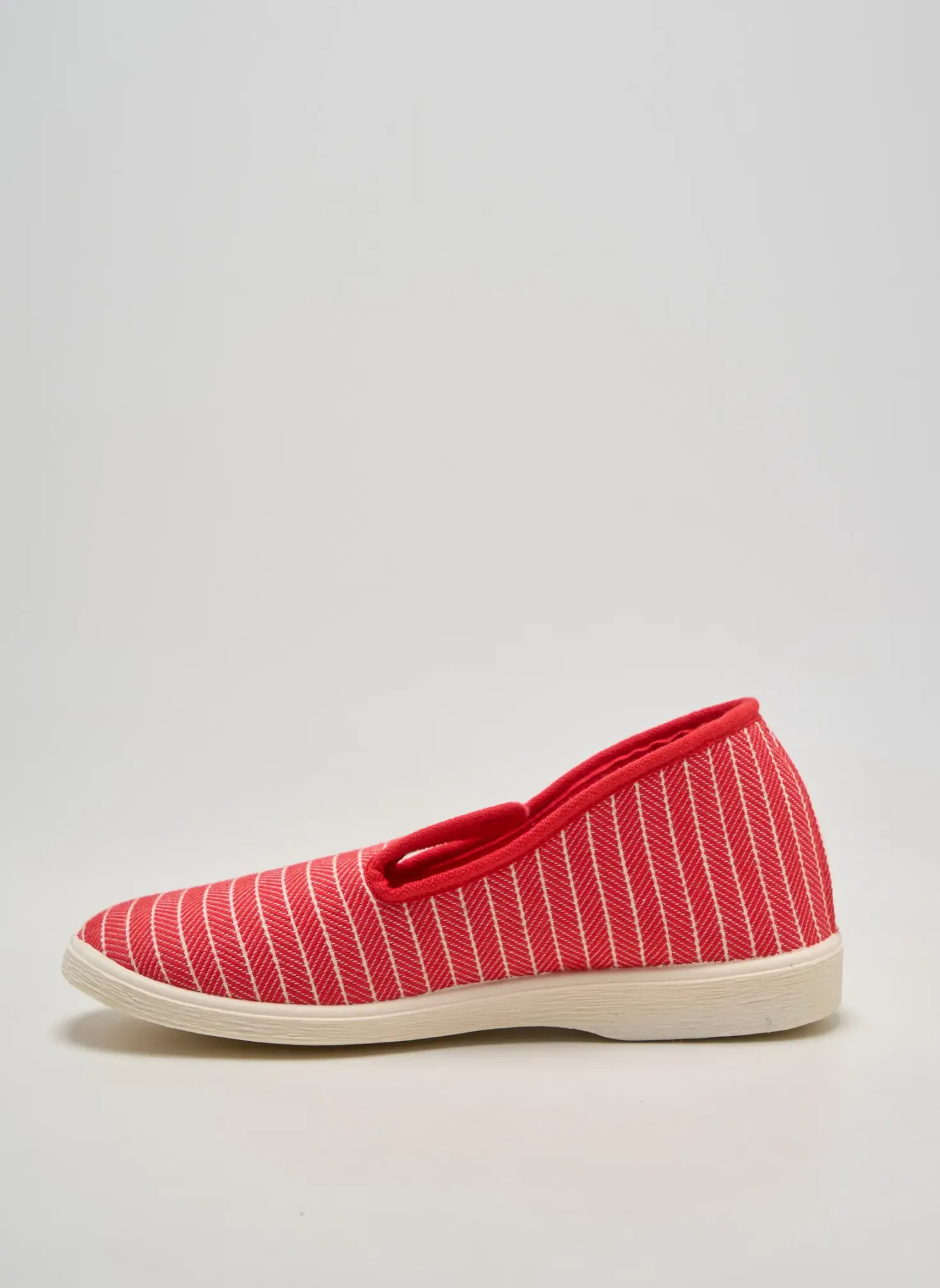 Chaussons/pantoufles Damart Rouge Talon Plat Jusqu'à 3cm