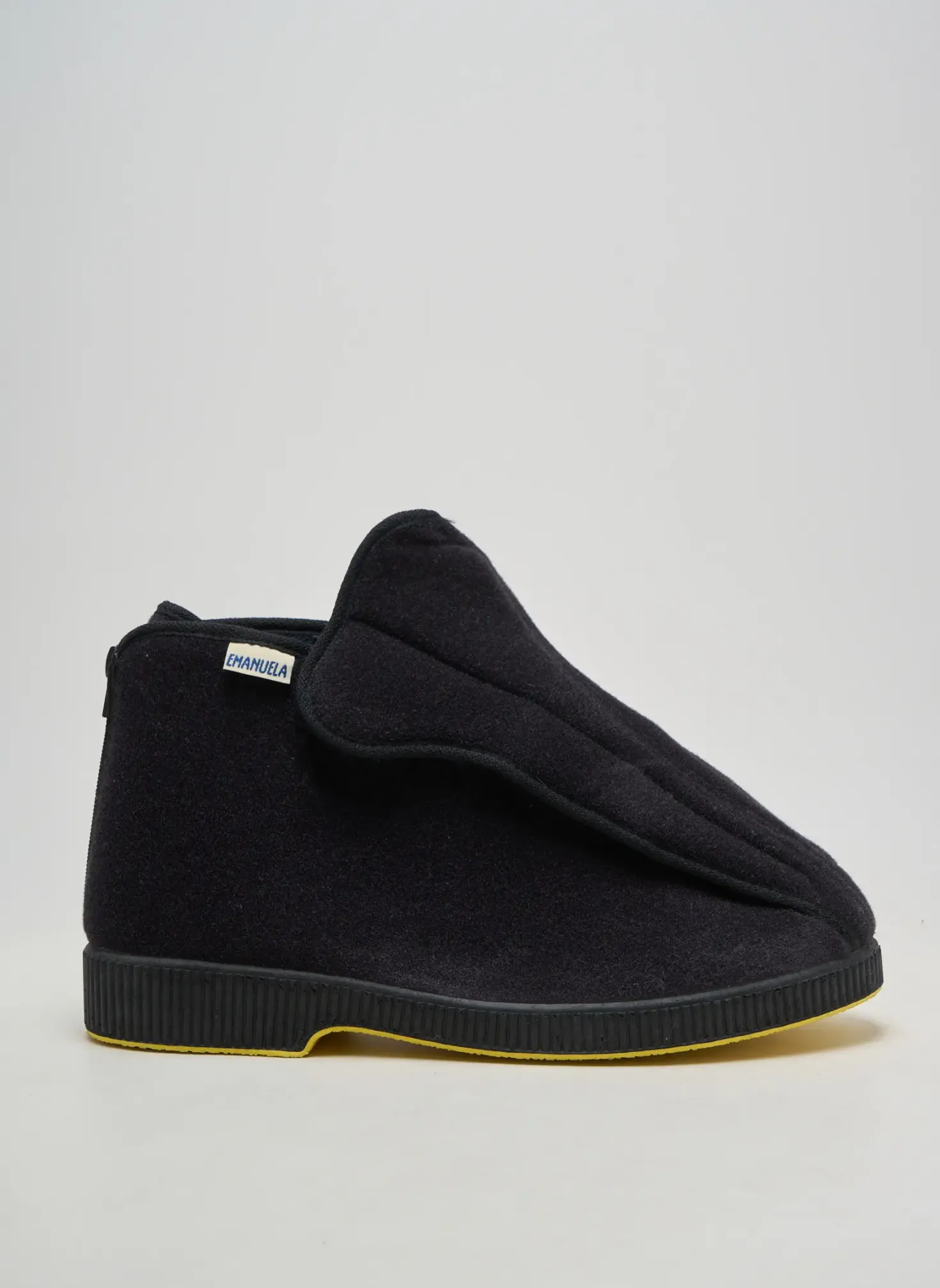 Chaussons/pantoufles Emanuela Noir Bout Rond