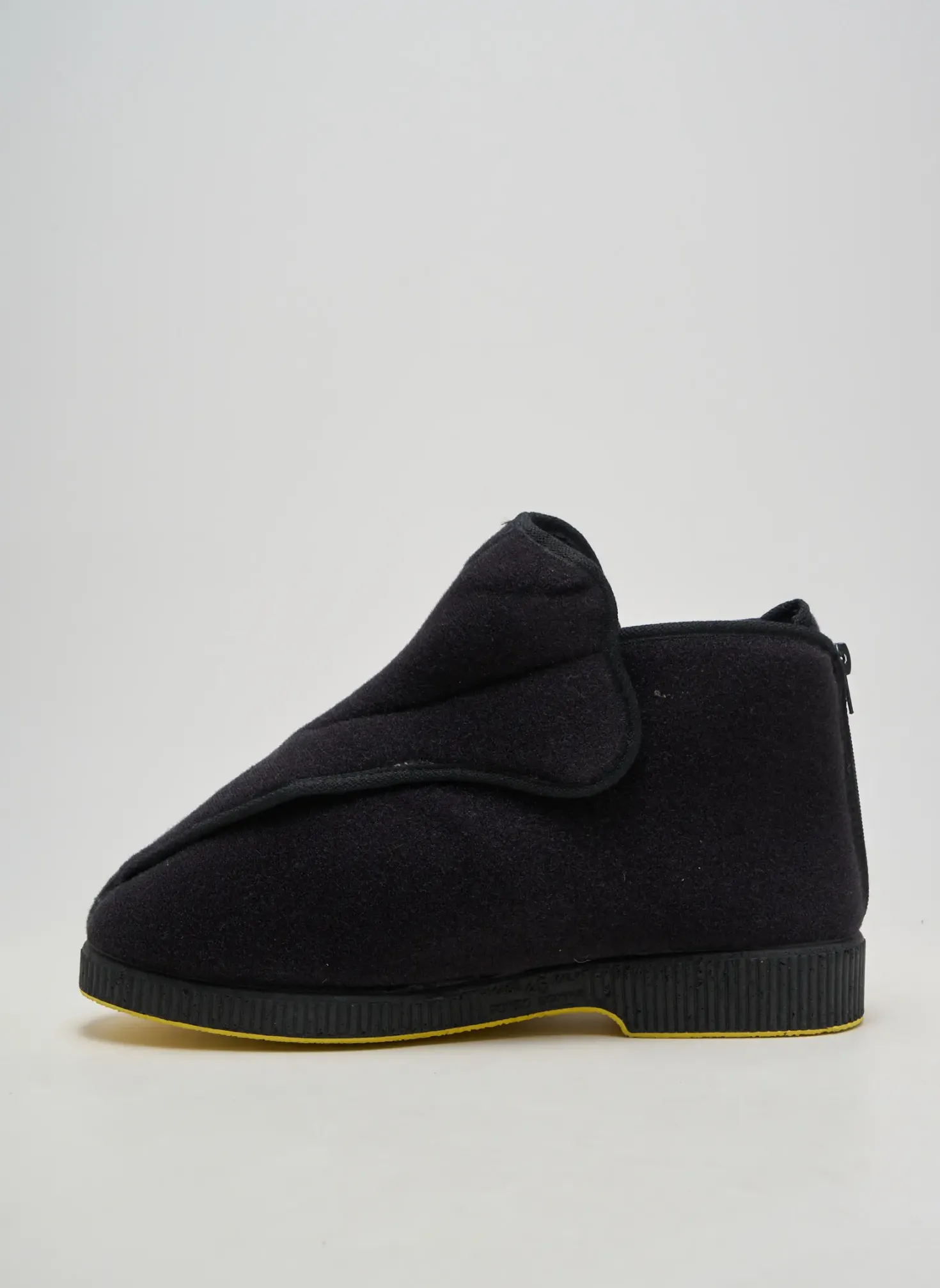 Chaussons/pantoufles Emanuela Noir Bout Rond