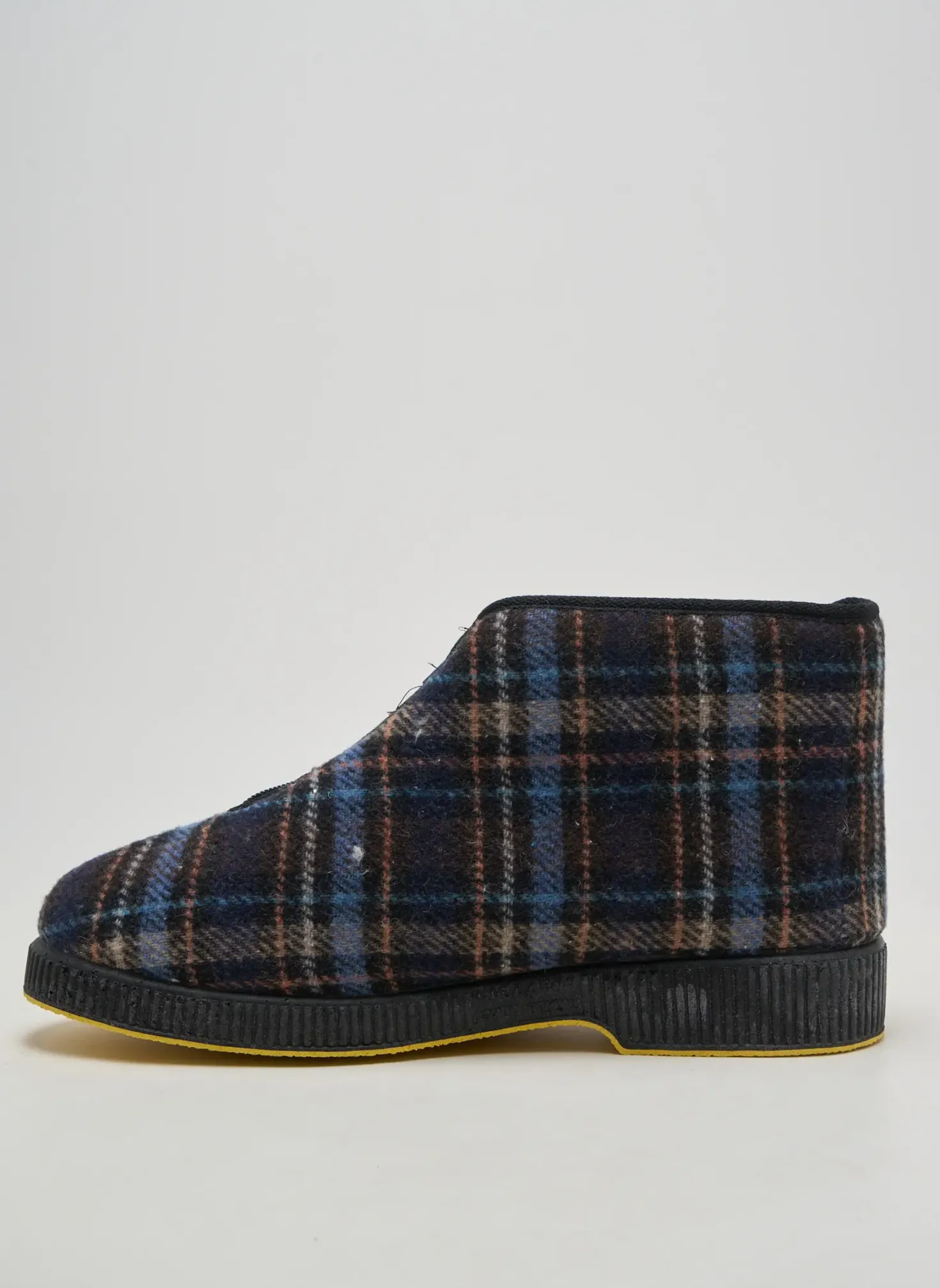 Chaussons/pantoufles Emanuela Bleu Talon Plat Jusqu'à 3cm