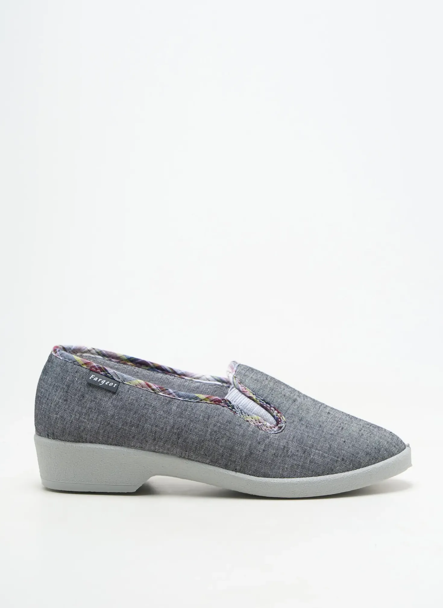 Chaussons/pantoufles Fargeot Gris Talon Plat Jusqu'à 3cm