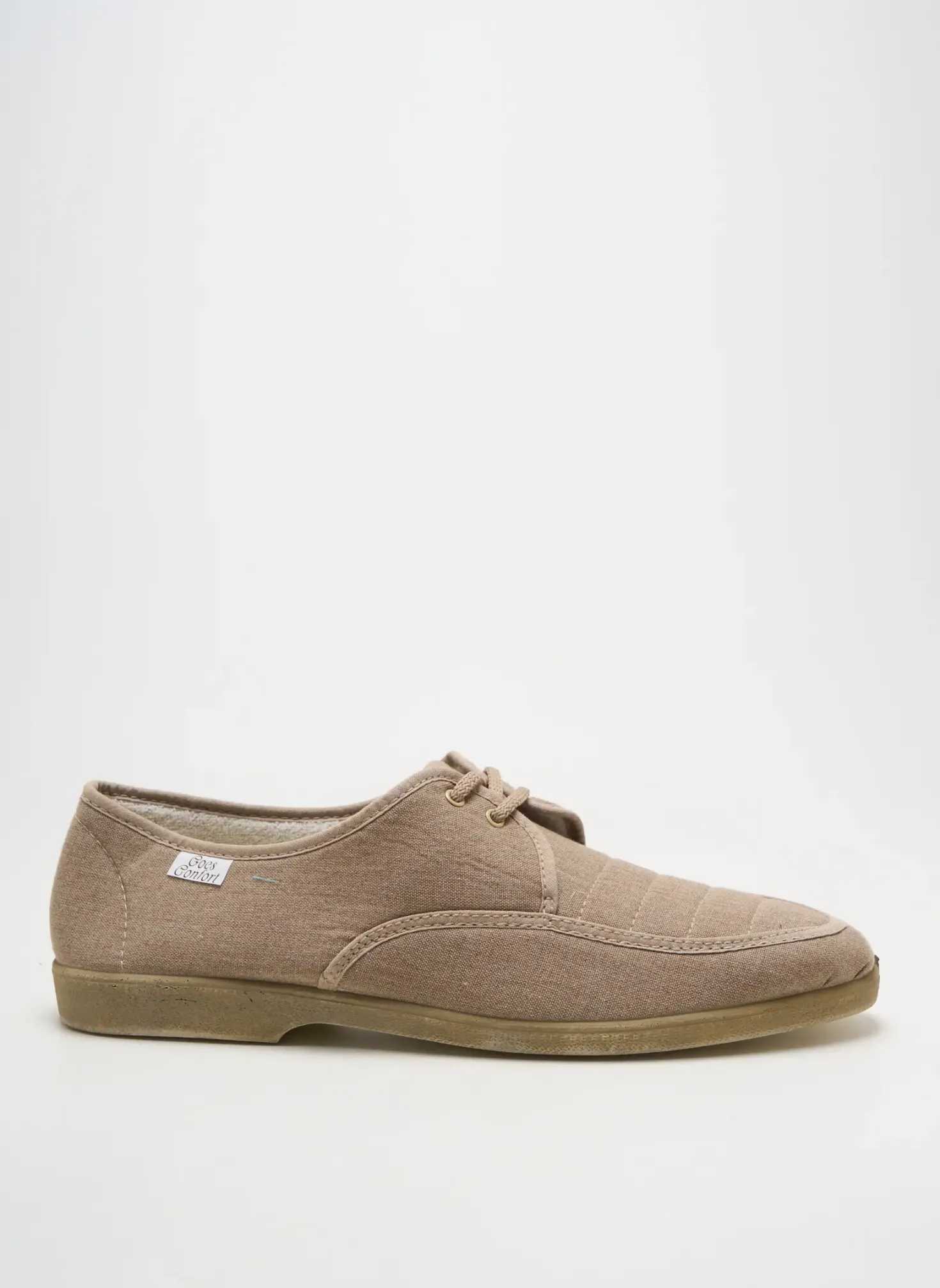 Chaussons/pantoufles La Maison De L'espadrille Beige Bout Rond
