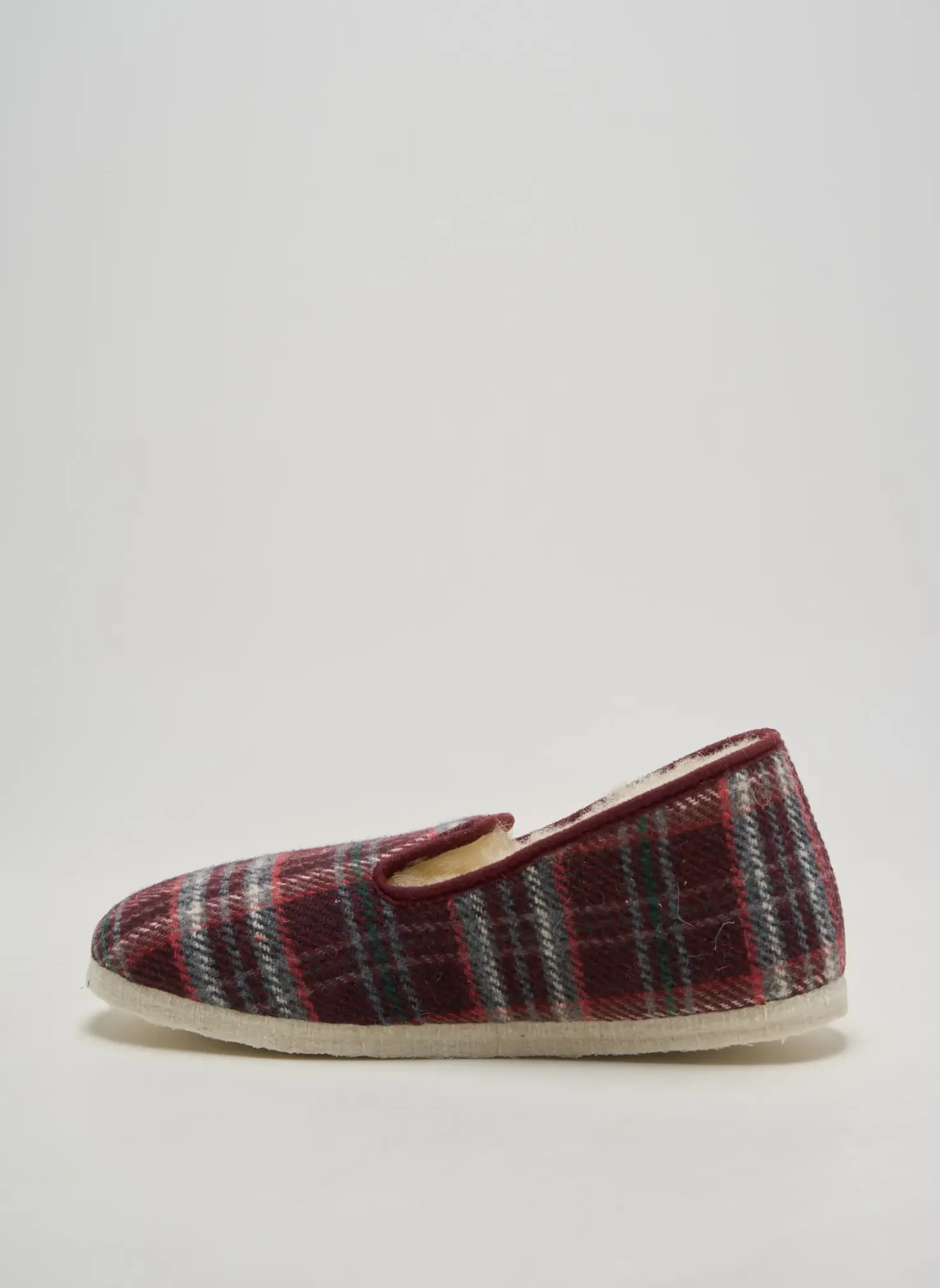 Chaussons/pantoufles Sedagyl Rouge Talon Plat Jusqu'à 3cm