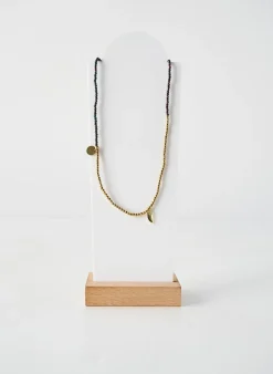 Collier Belle Mais Pas Que Noir