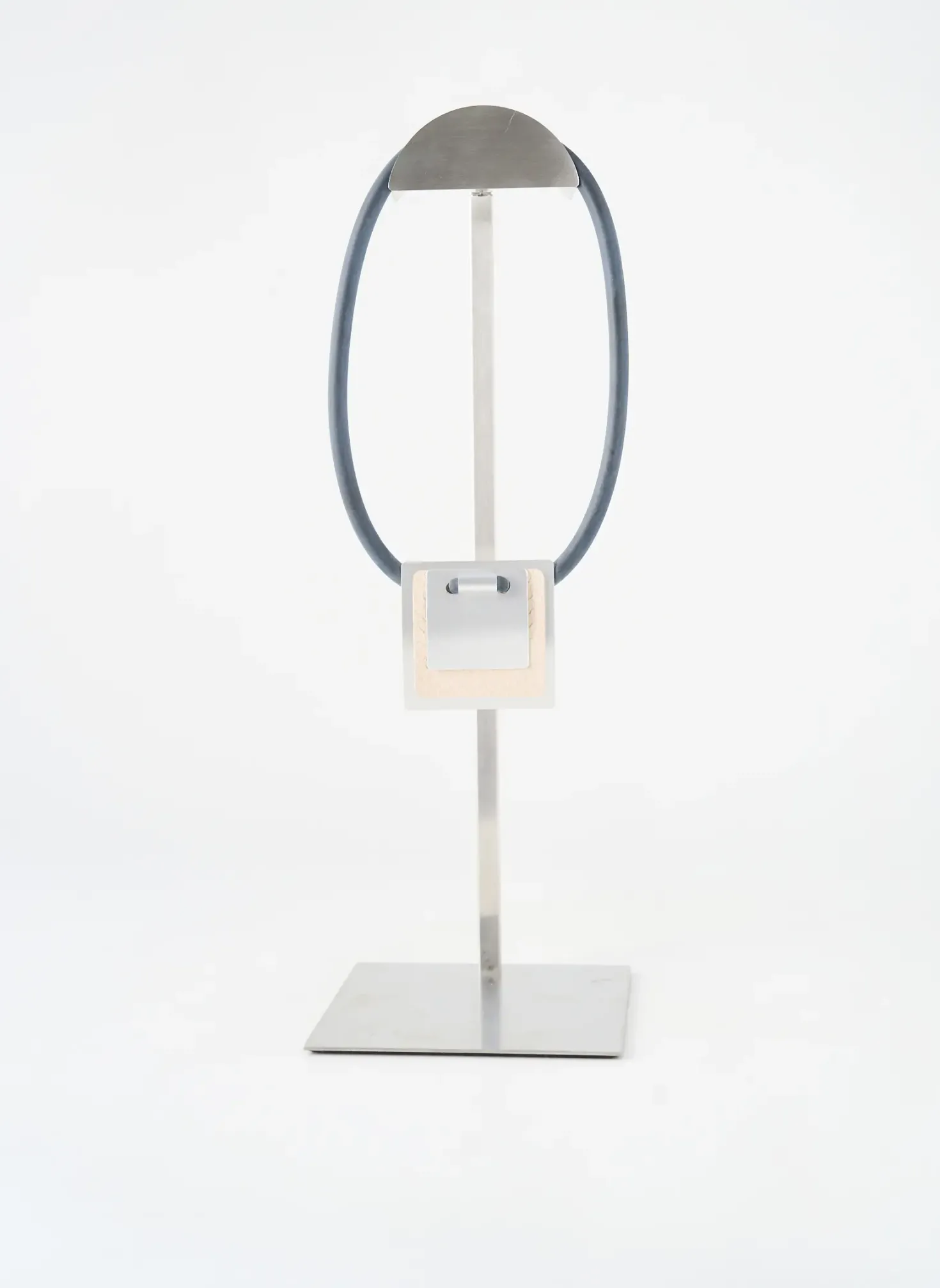 Collier Dk Noir