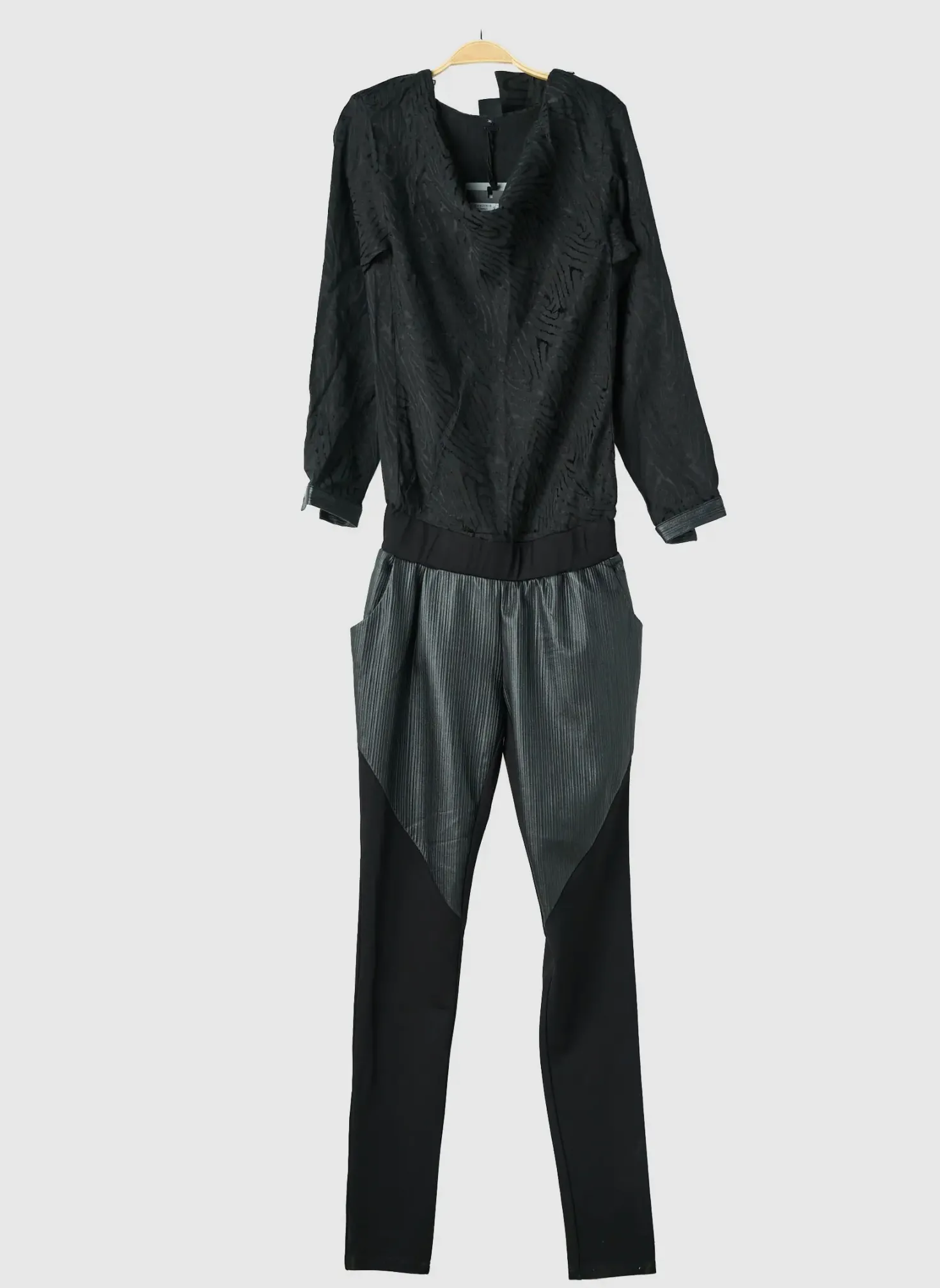Combi-pantalon Nü Noir Manches Longues