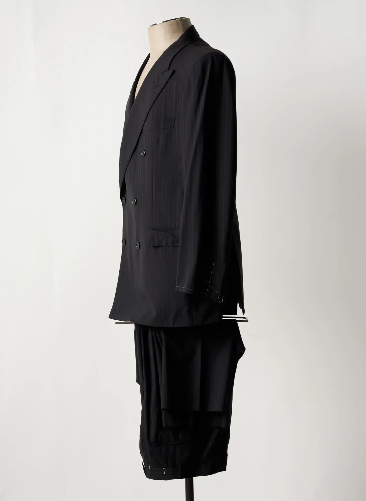 Costume De Ville Brioni Noir