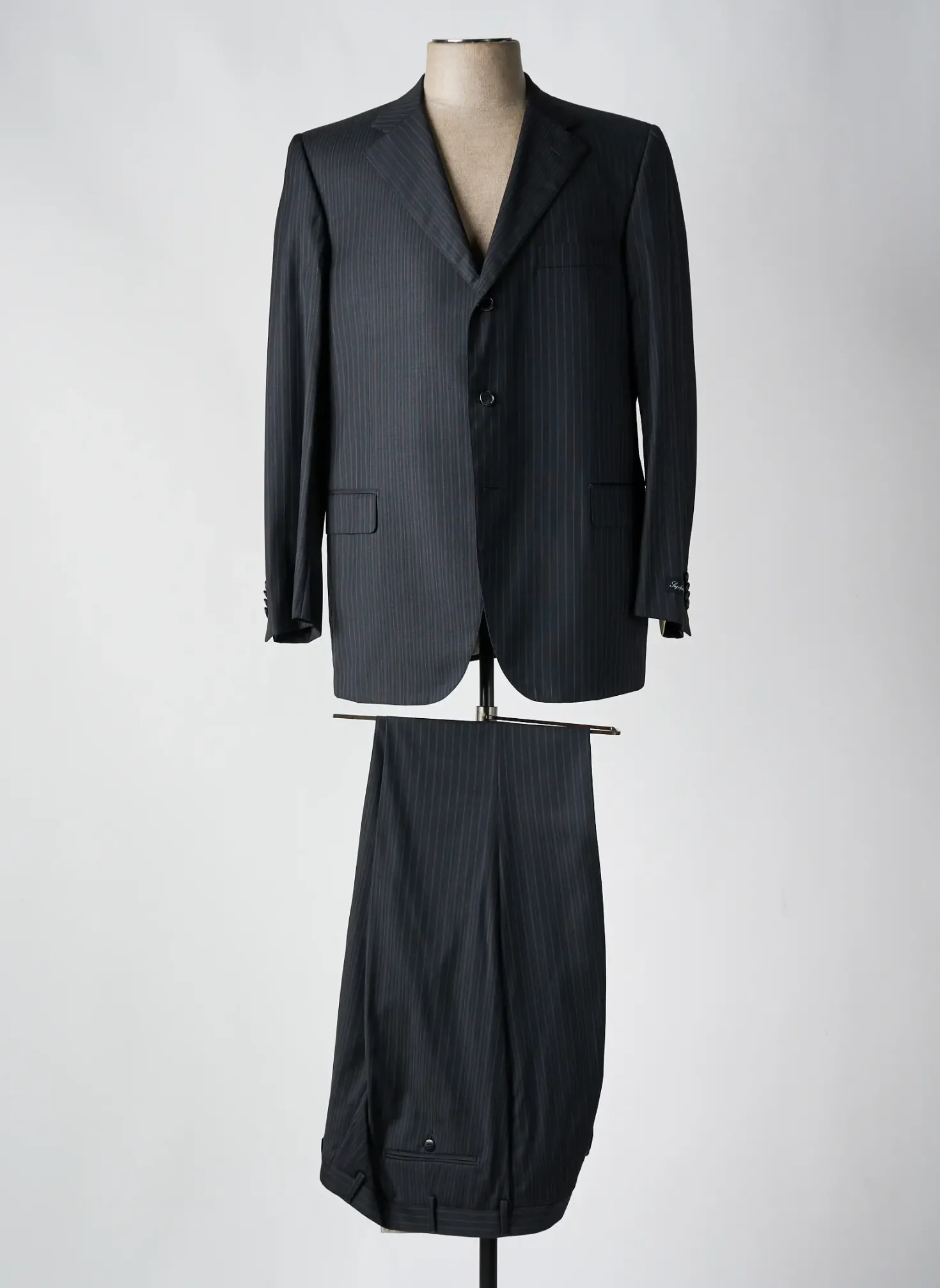 Costume De Ville Phergus Noir