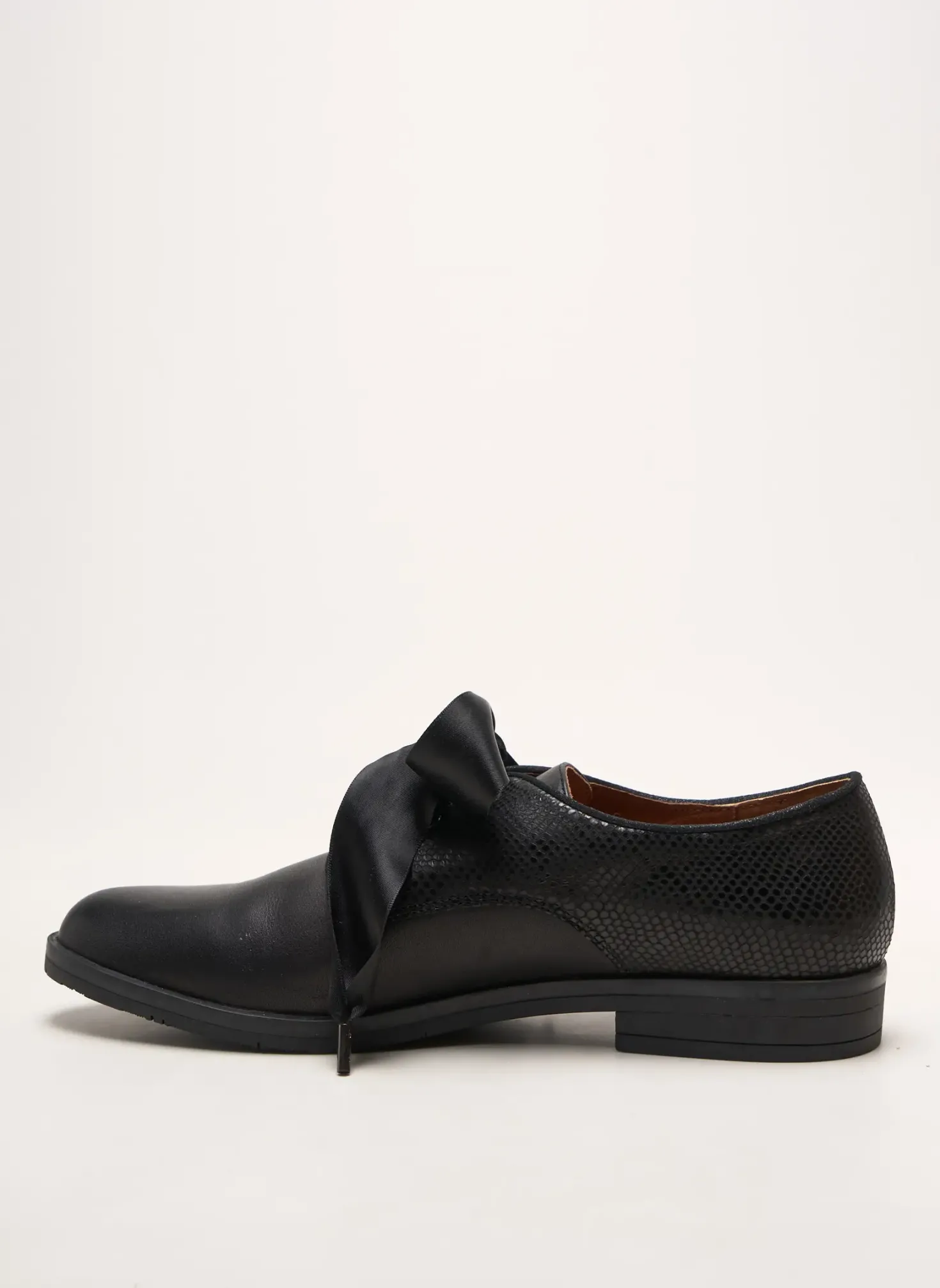 Derbies Emilie Karston Noir Talon Plat Jusqu'à 3cm