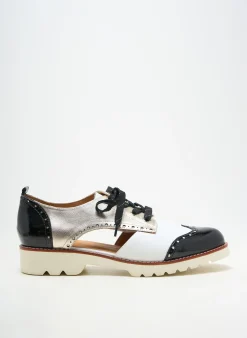 Derbies Fugitive By Francesco Rossi Blanc Talon Plat Jusqu'à 3cm