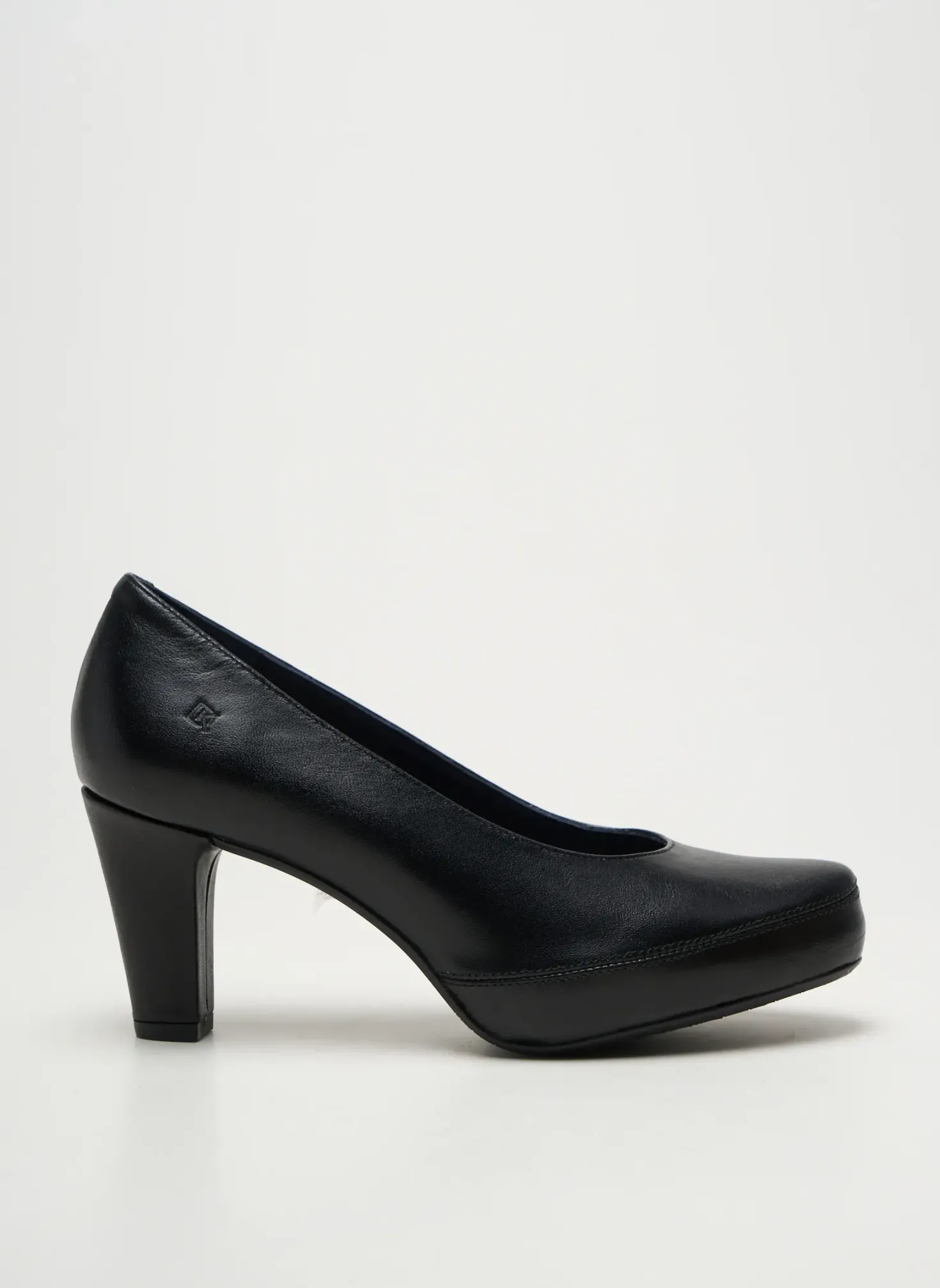 Escarpins Fluchos Noir Talon De 7 À 9cm