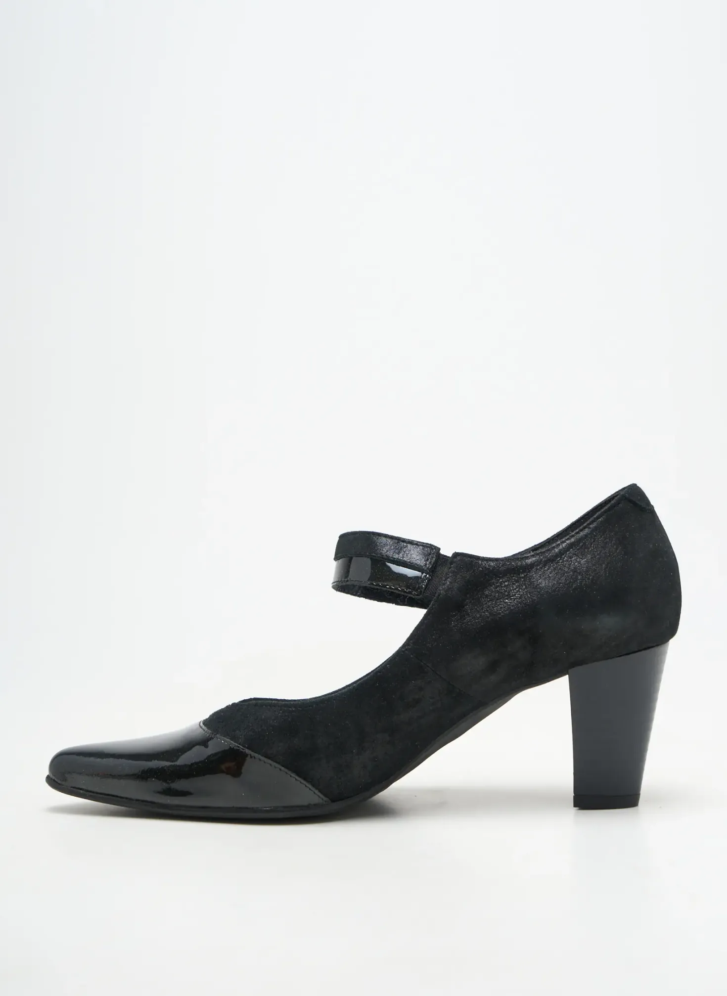 Escarpins Geo-reino Noir Talon De 7 À 9cm