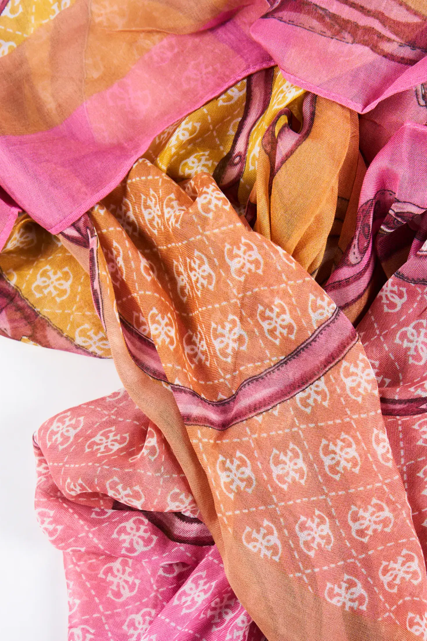 Foulard Guess Rose