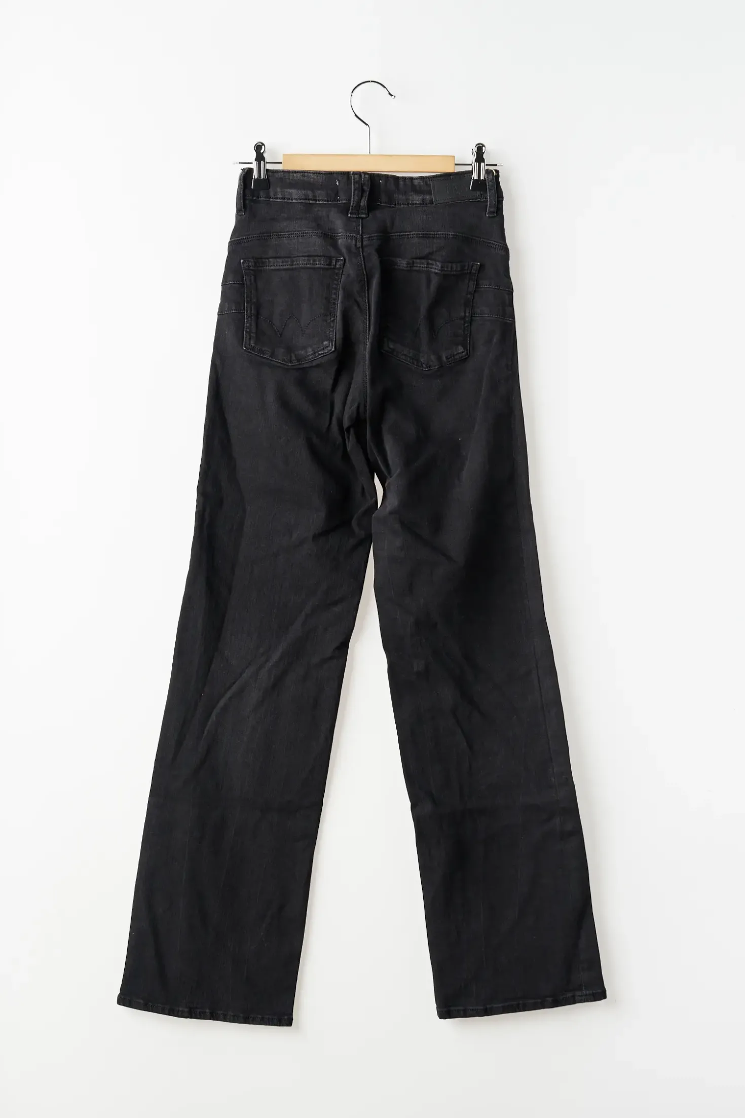 Jeans Coupe Droite Le Temps Des Cerises Noir