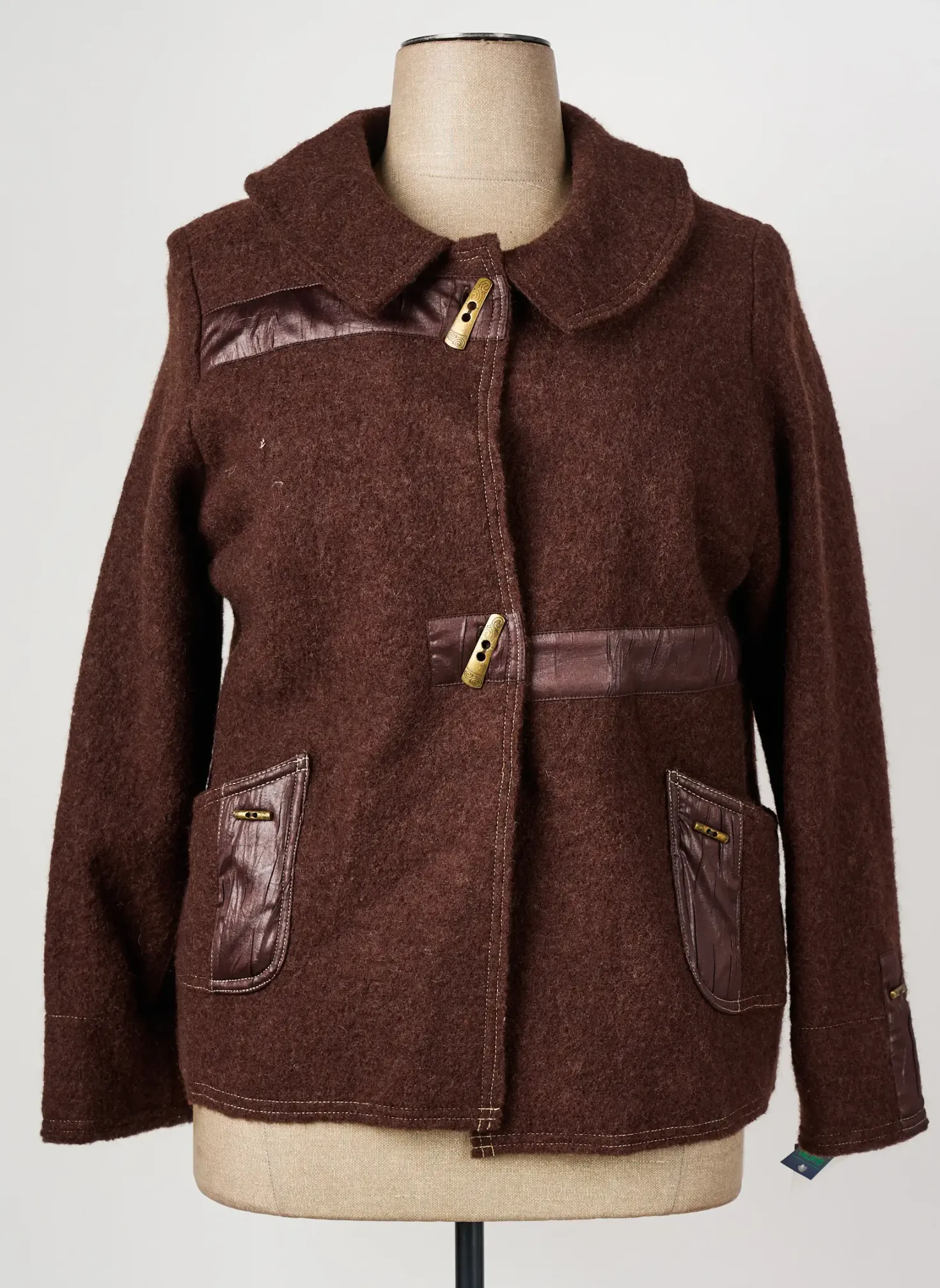 Manteau Court Quattro Marron Sans Capuche