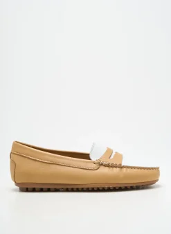Mocassins Mastro Domenico Beige Talon Plat Jusqu'à 3cm