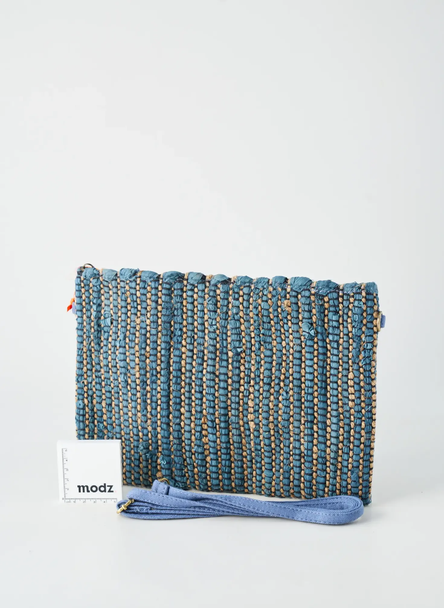 Pochette Le Voyage En Panier Bleu