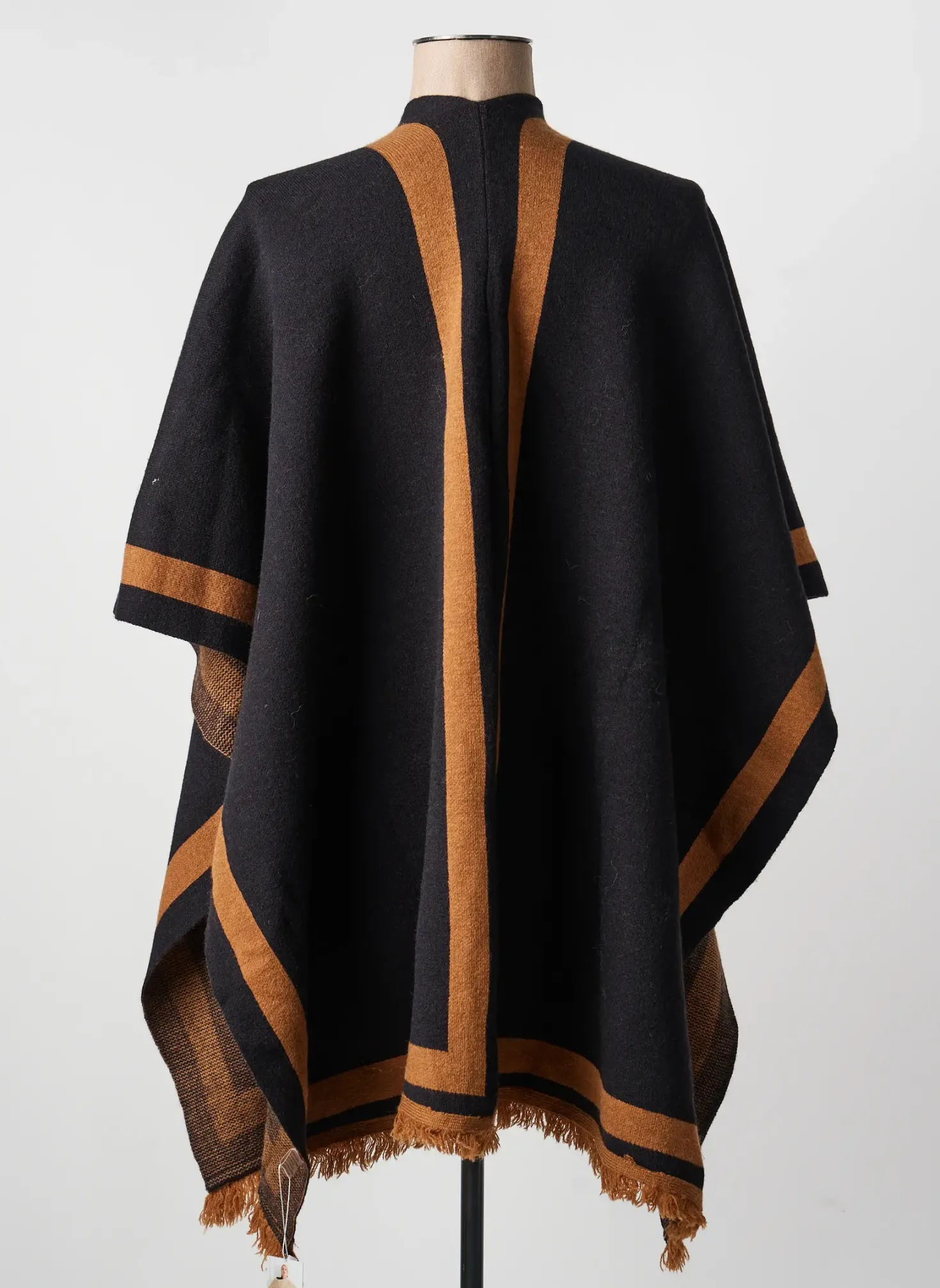 Poncho Mm Sweet Noir