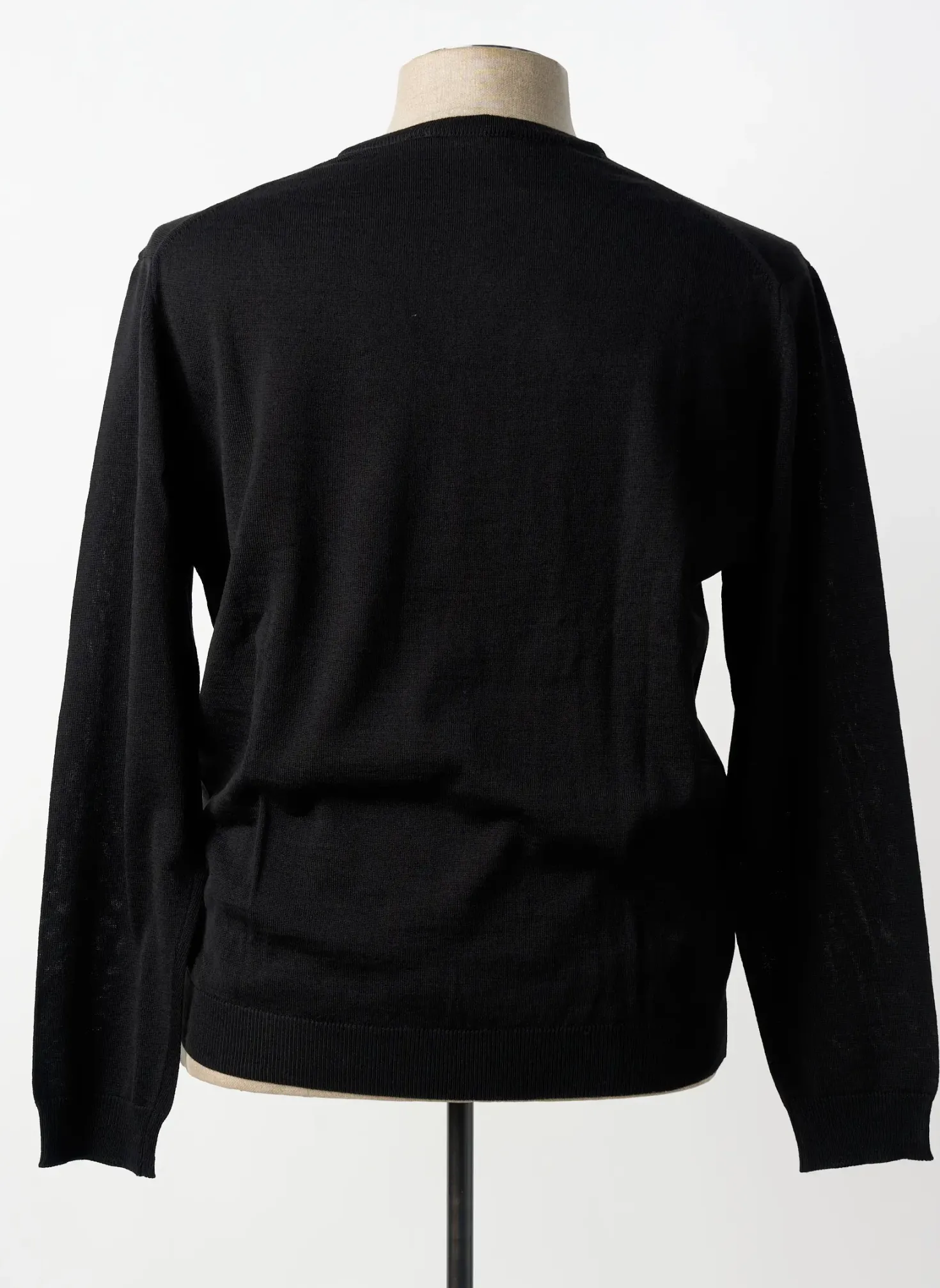 Pull Berac Noir Manches Longues