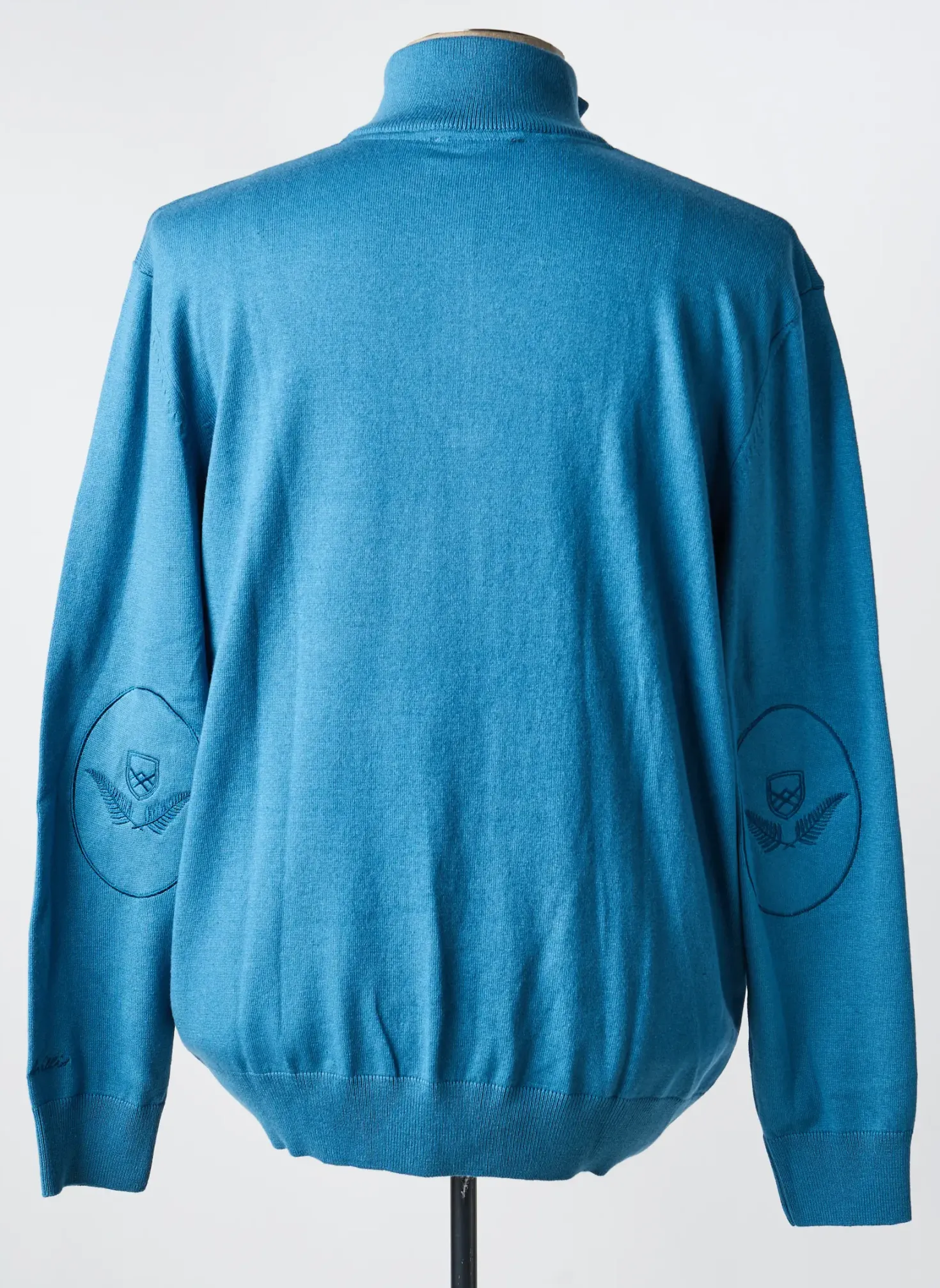 Pull Black Wellis Bleu Manches Longues