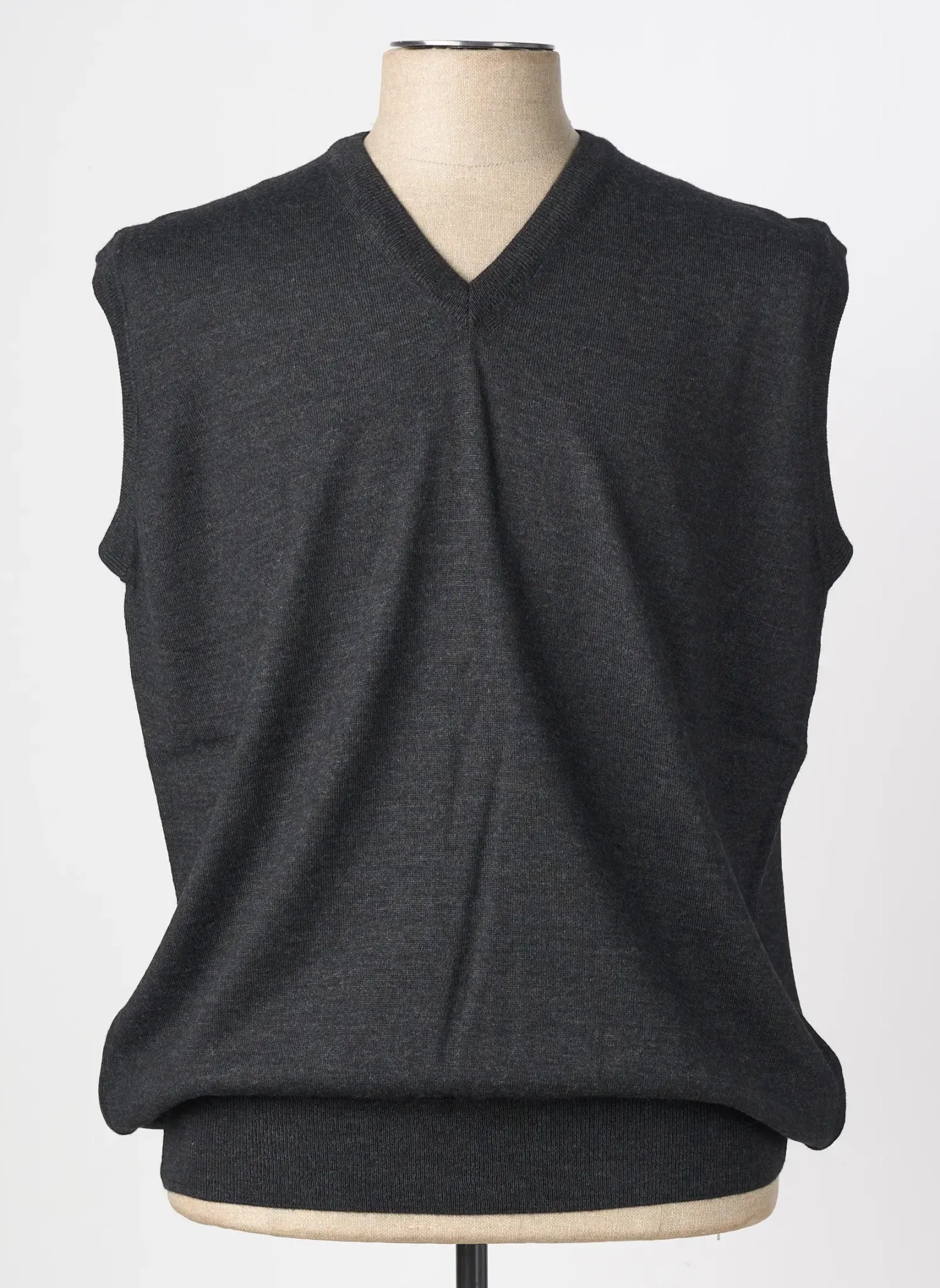 Pull Oliver Holton Noir Sans Manche