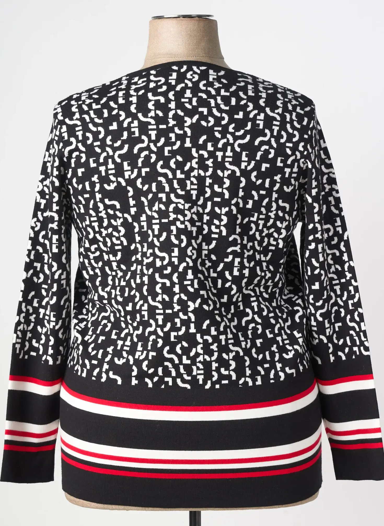 Pull Rabe Noir Manches Longues