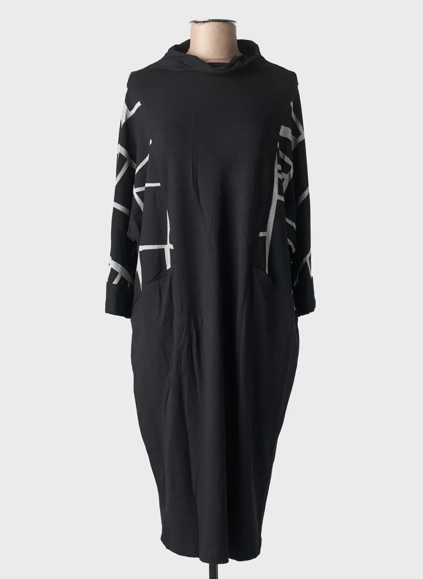 Robe Mi-longue Ozai N Ku Noir Manches Longues