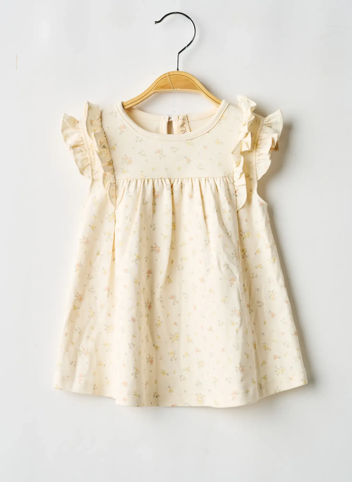 Robe Mi-longue Uaua Beige Sans Manche