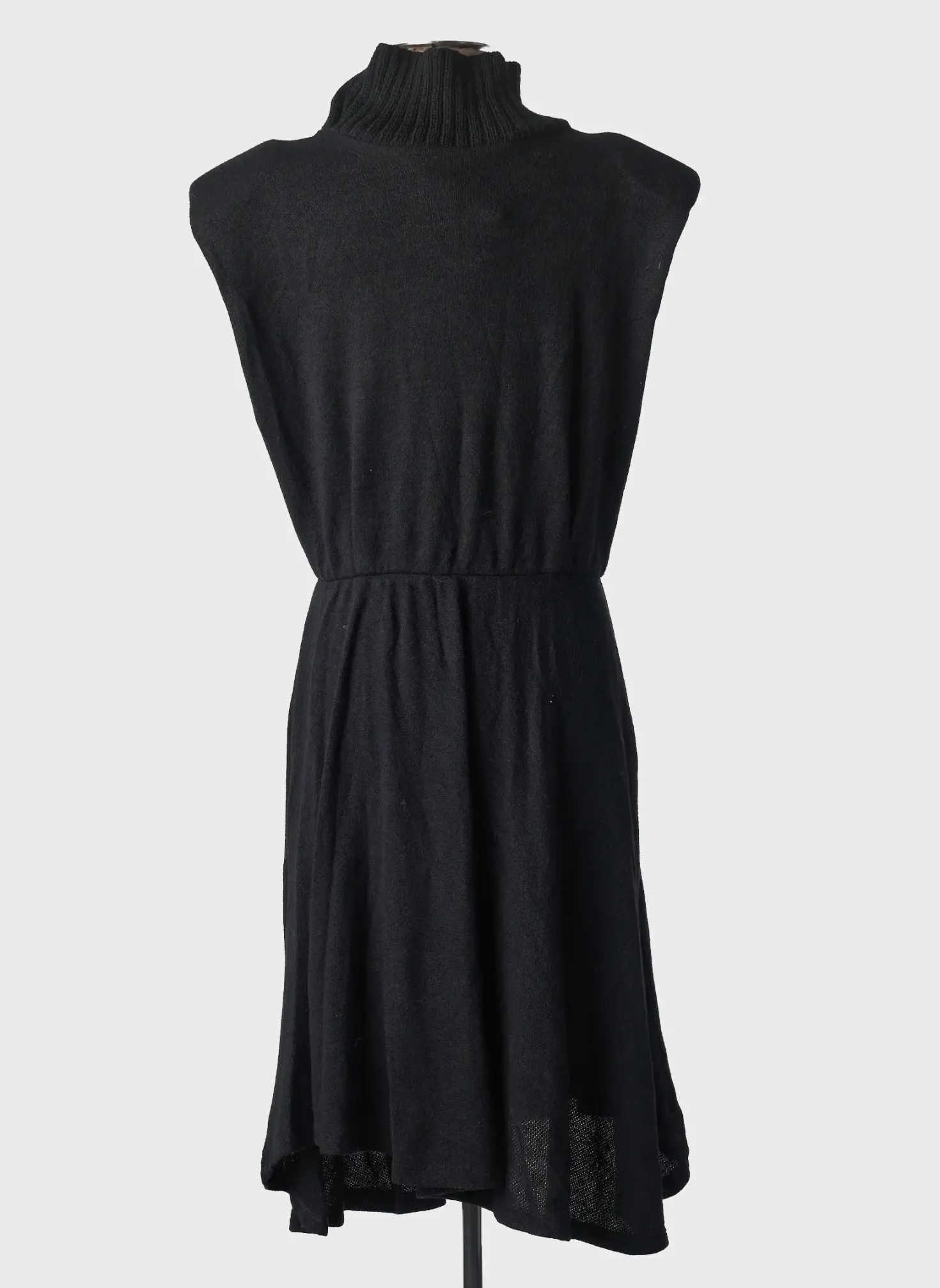 Robe Pull Semiology Noir Manches Courtes