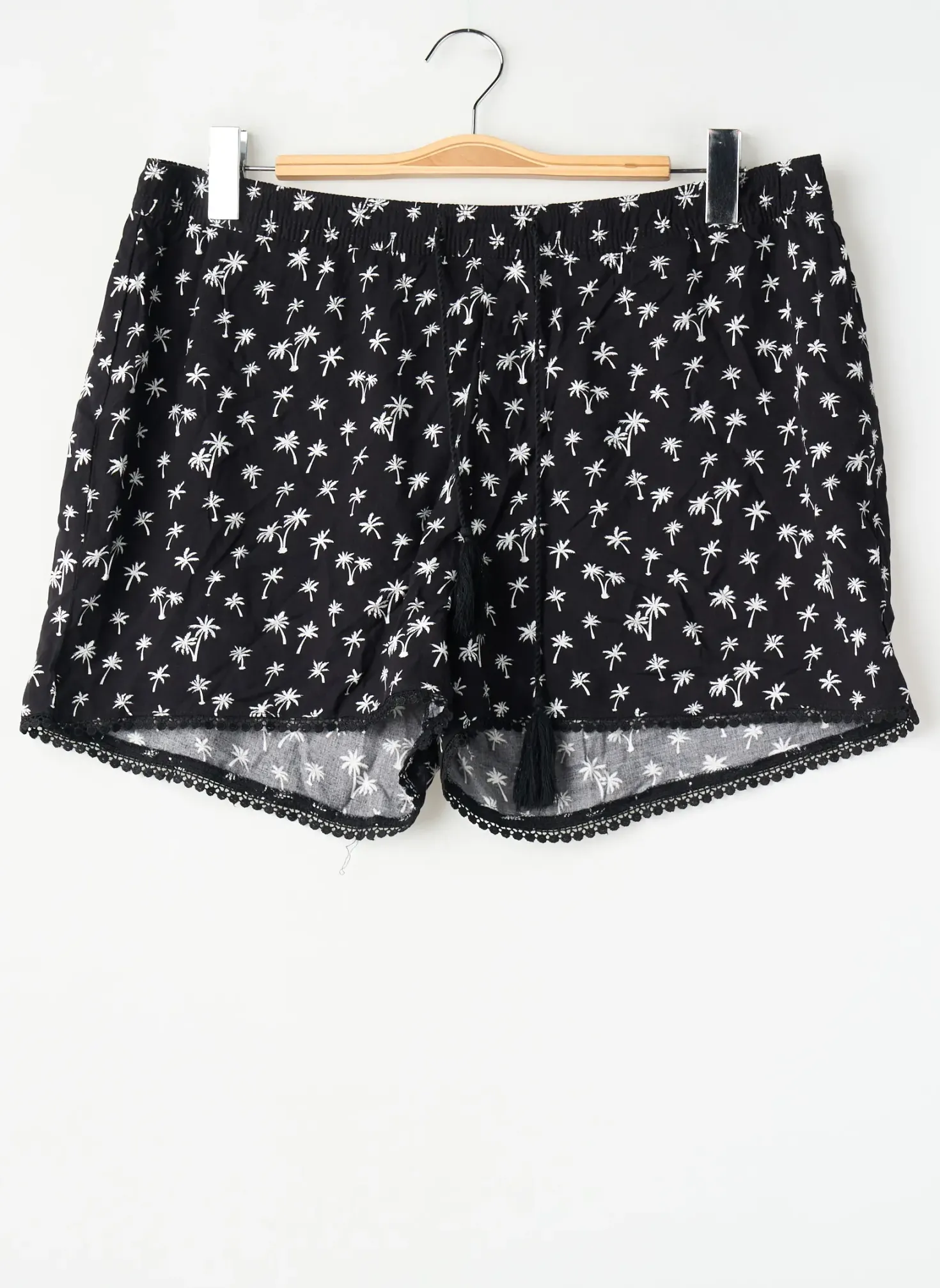 Short Hailys Noir