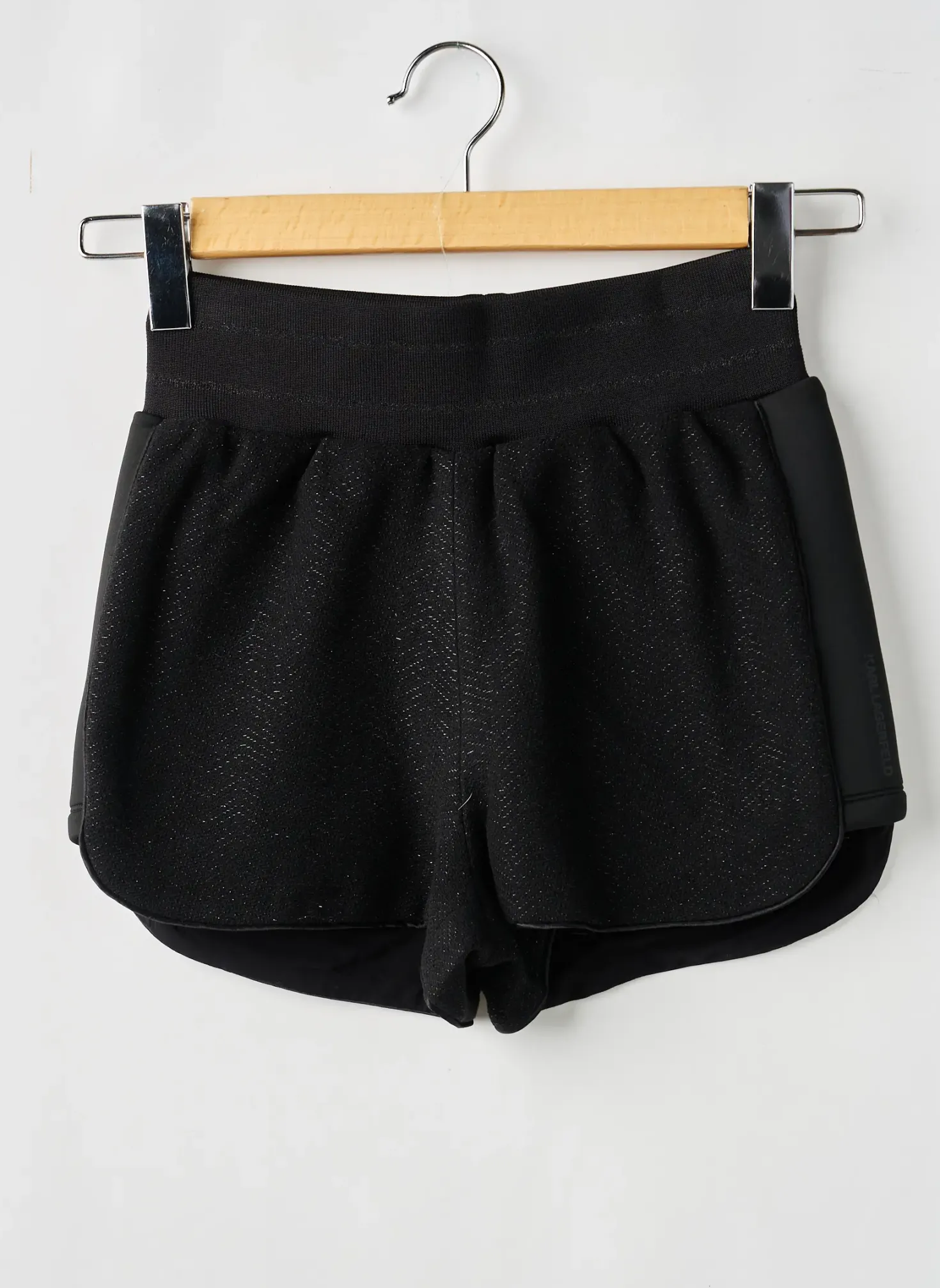 Short Karl Lagerfeld Noir Taille Élastique