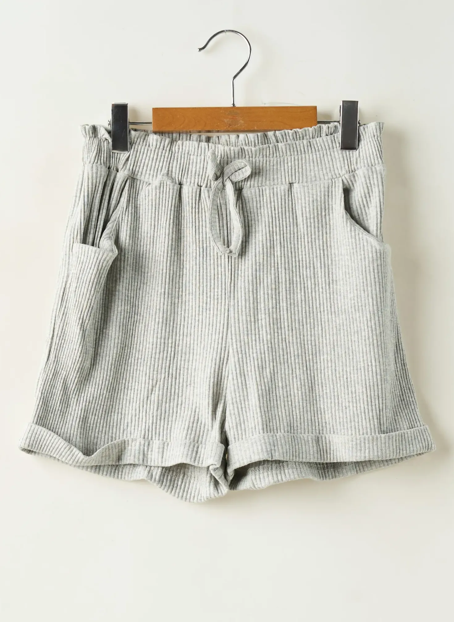 Short Loevia Gris Taille Élastique