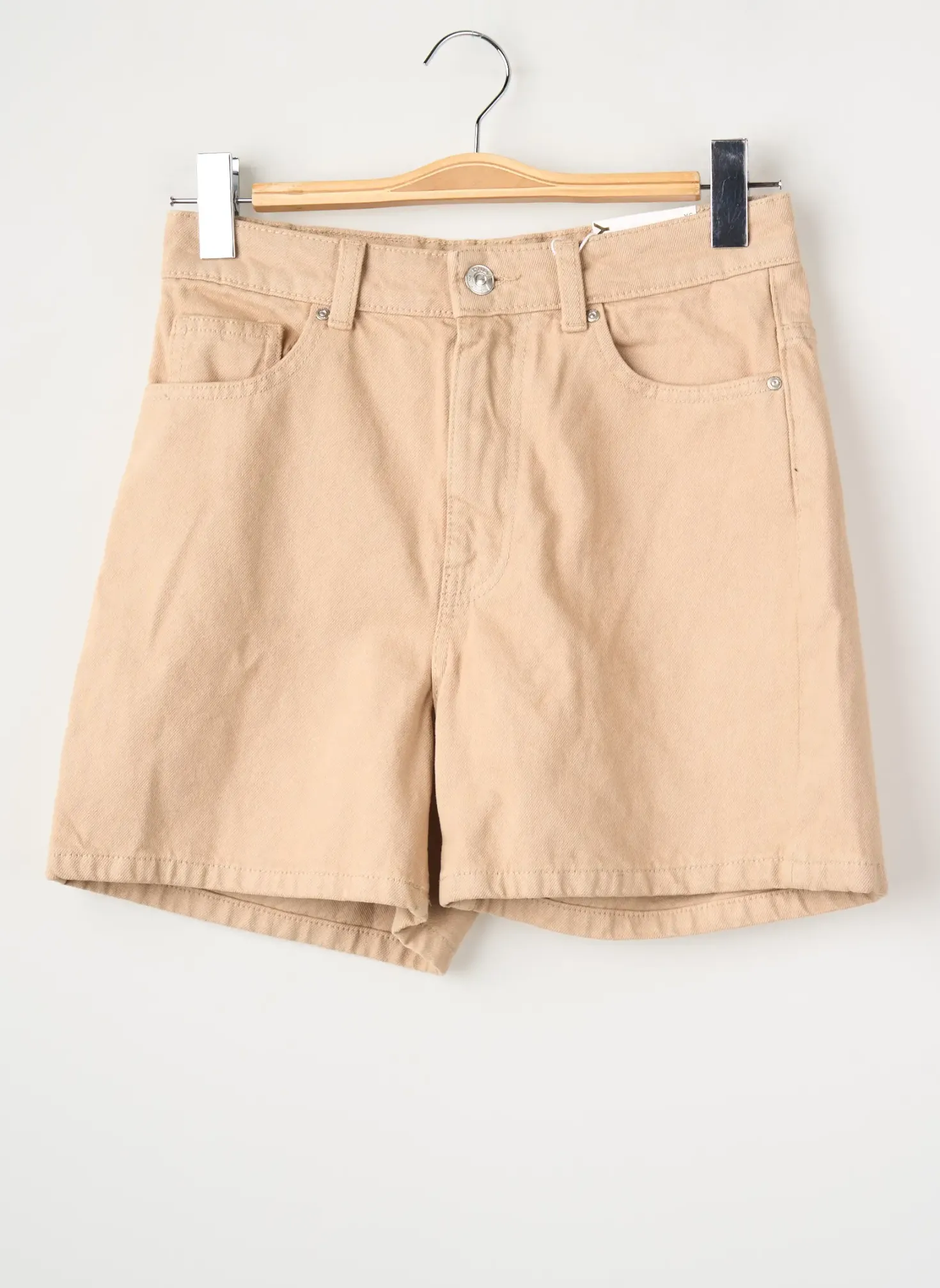 Short Only Beige