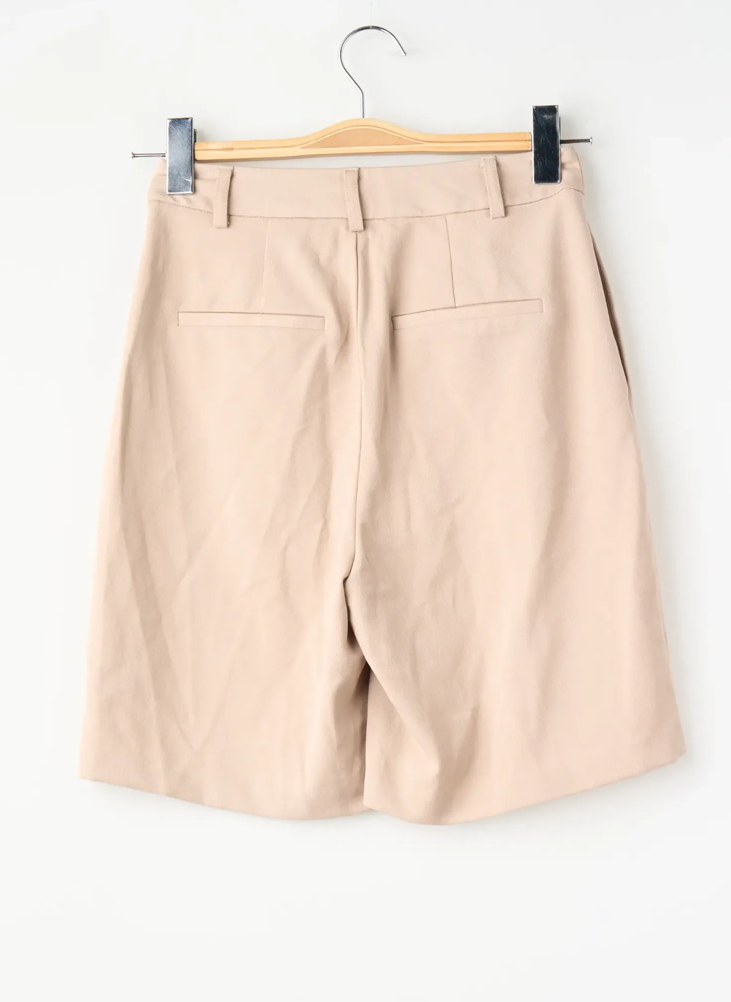 Short Only Beige