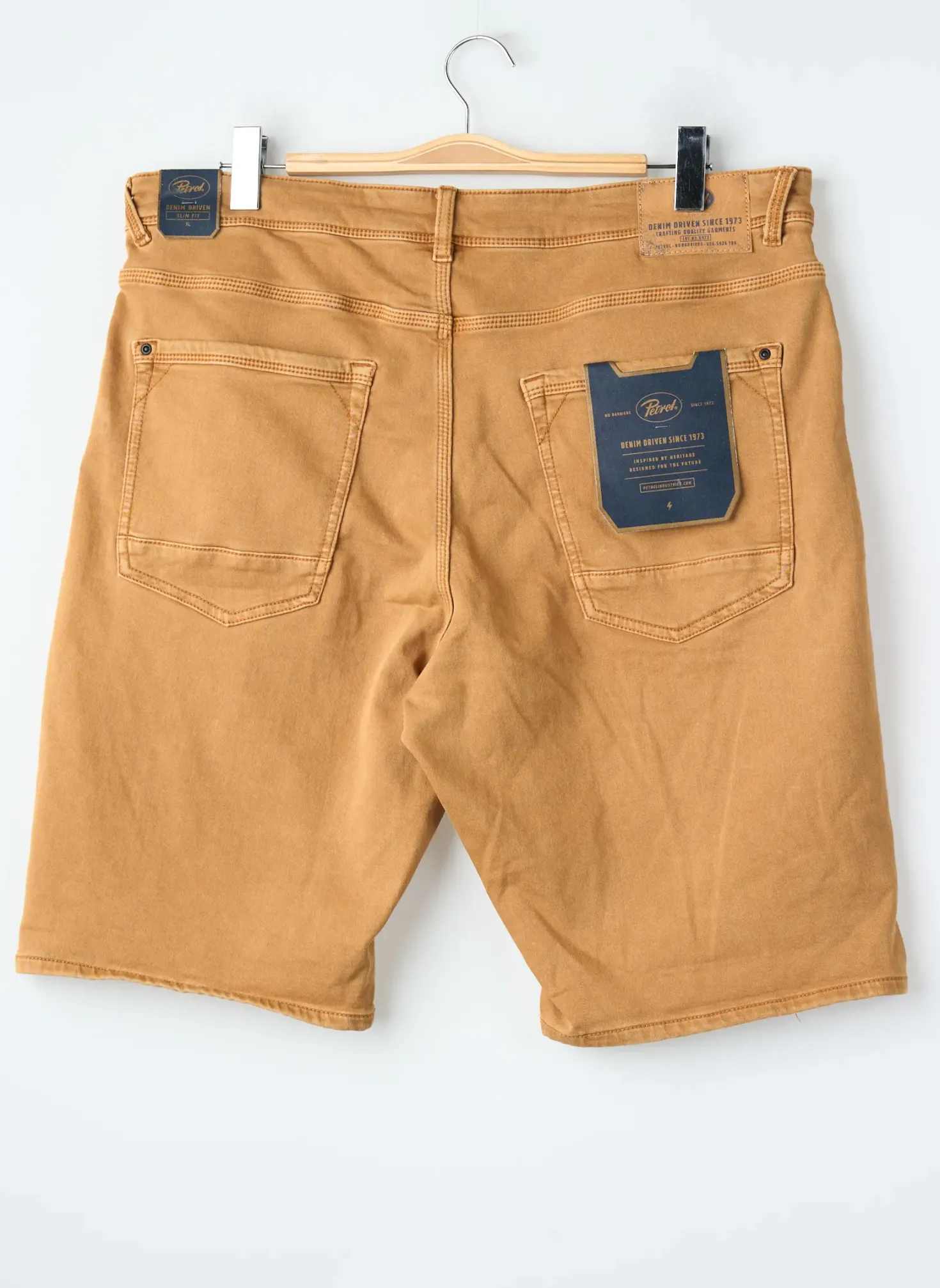 Short Petrol Industries Marron