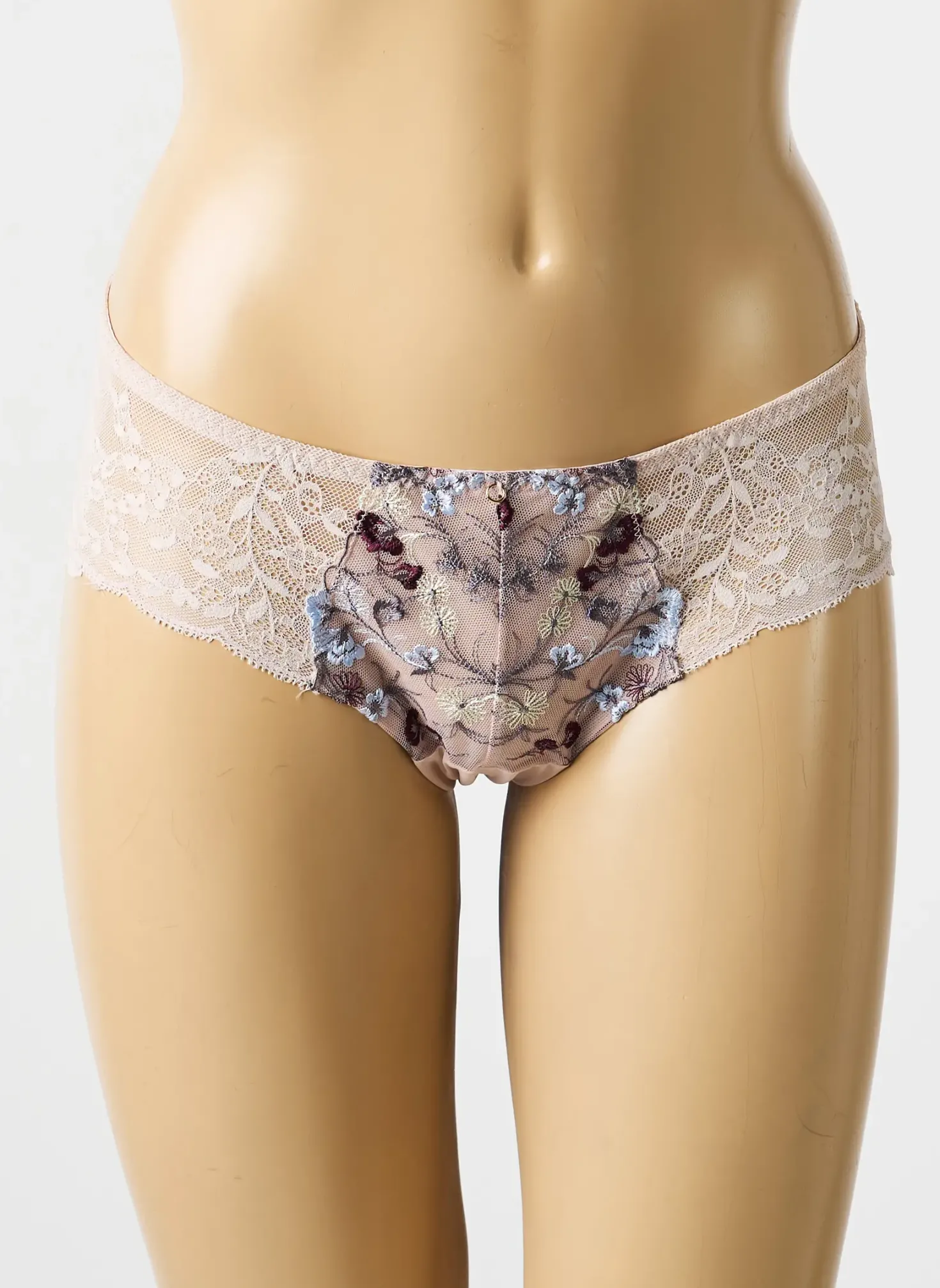 Shorty Triumph Rose