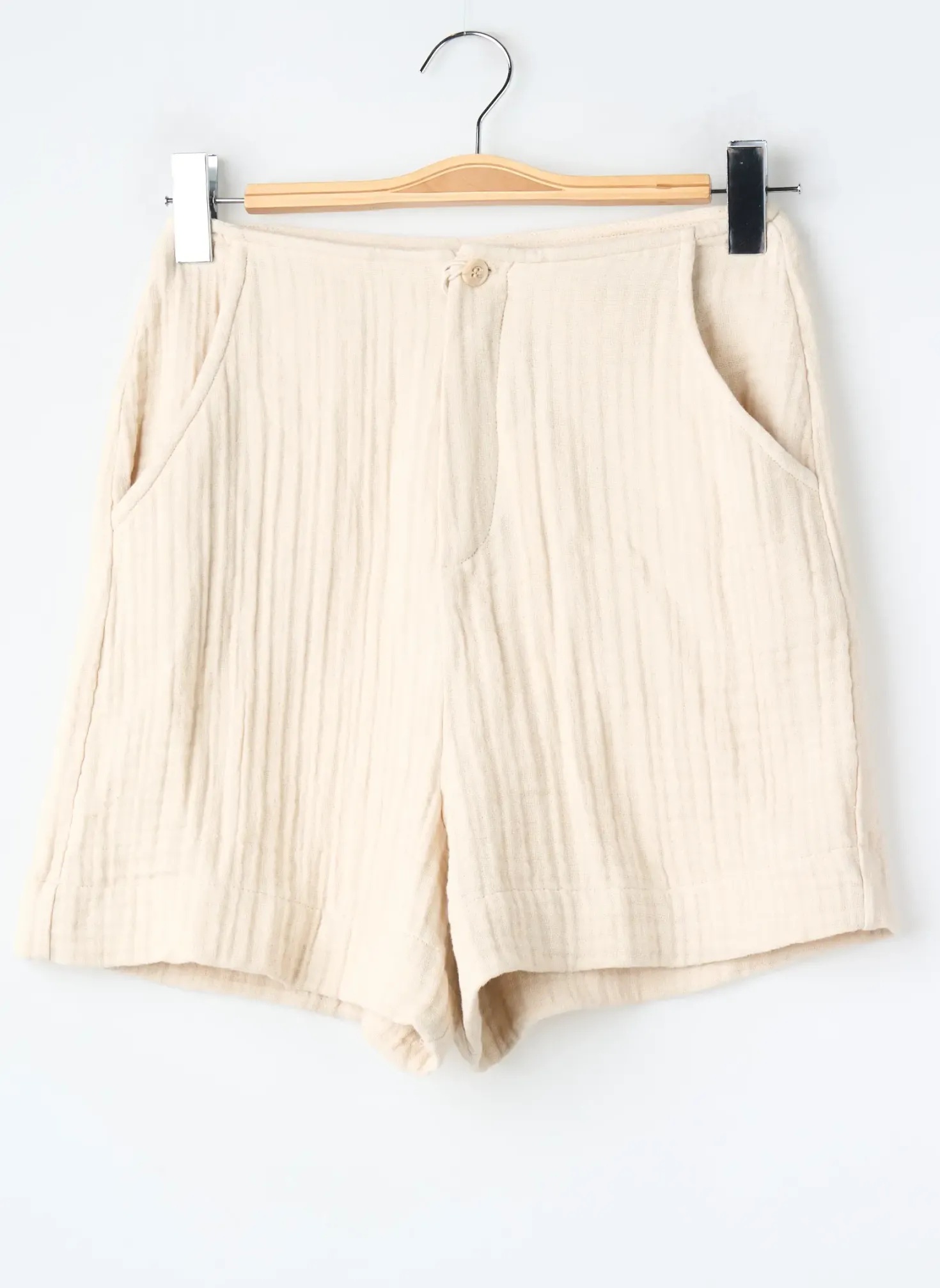 Short Yugen Beige