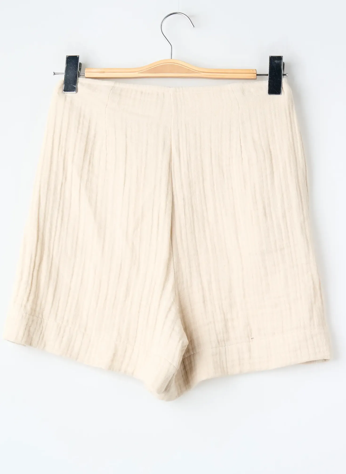 Short Yugen Beige