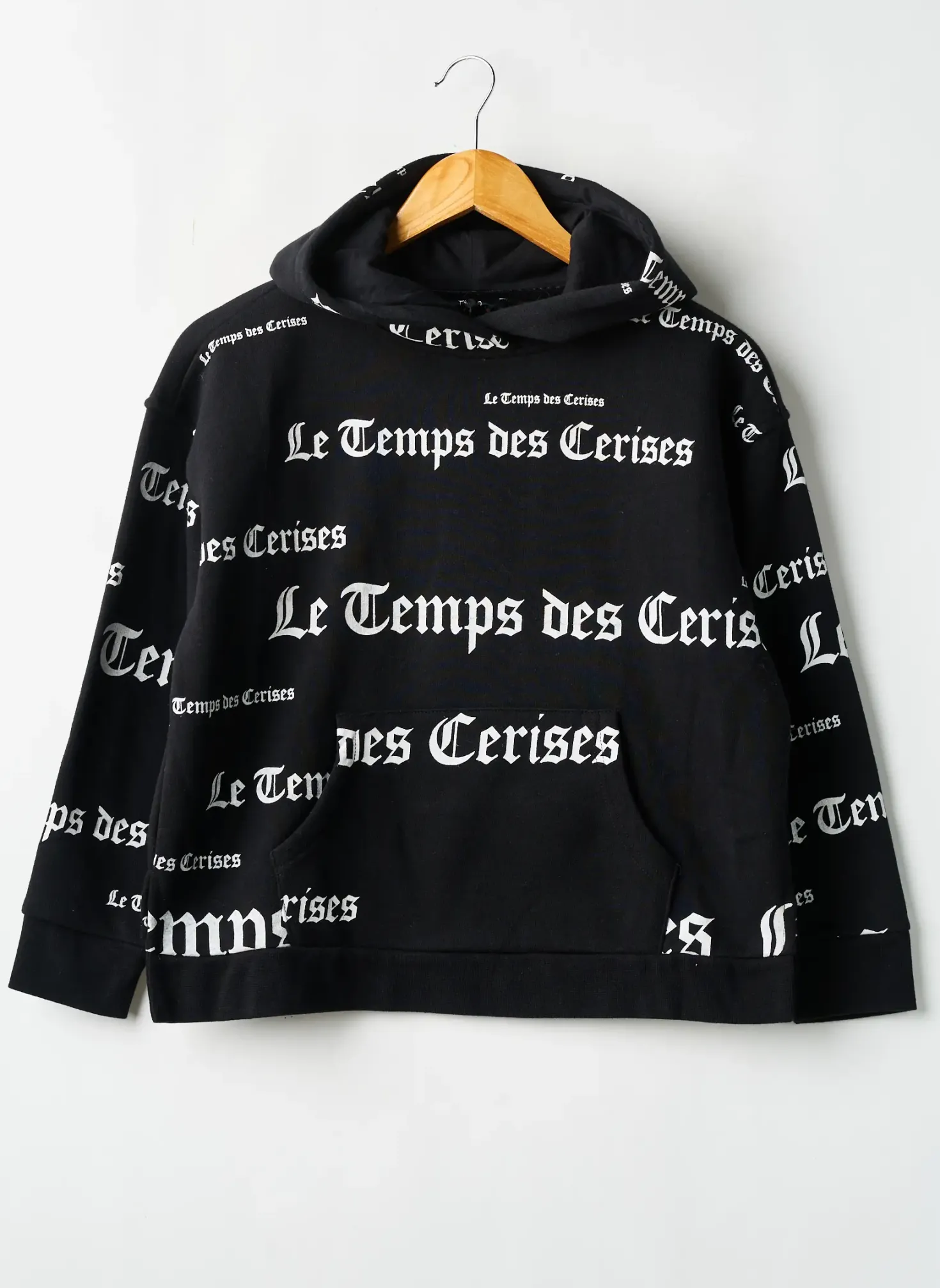 Sweat-shirt À Capuche Le Temps Des Cerises Noir Manches Longues